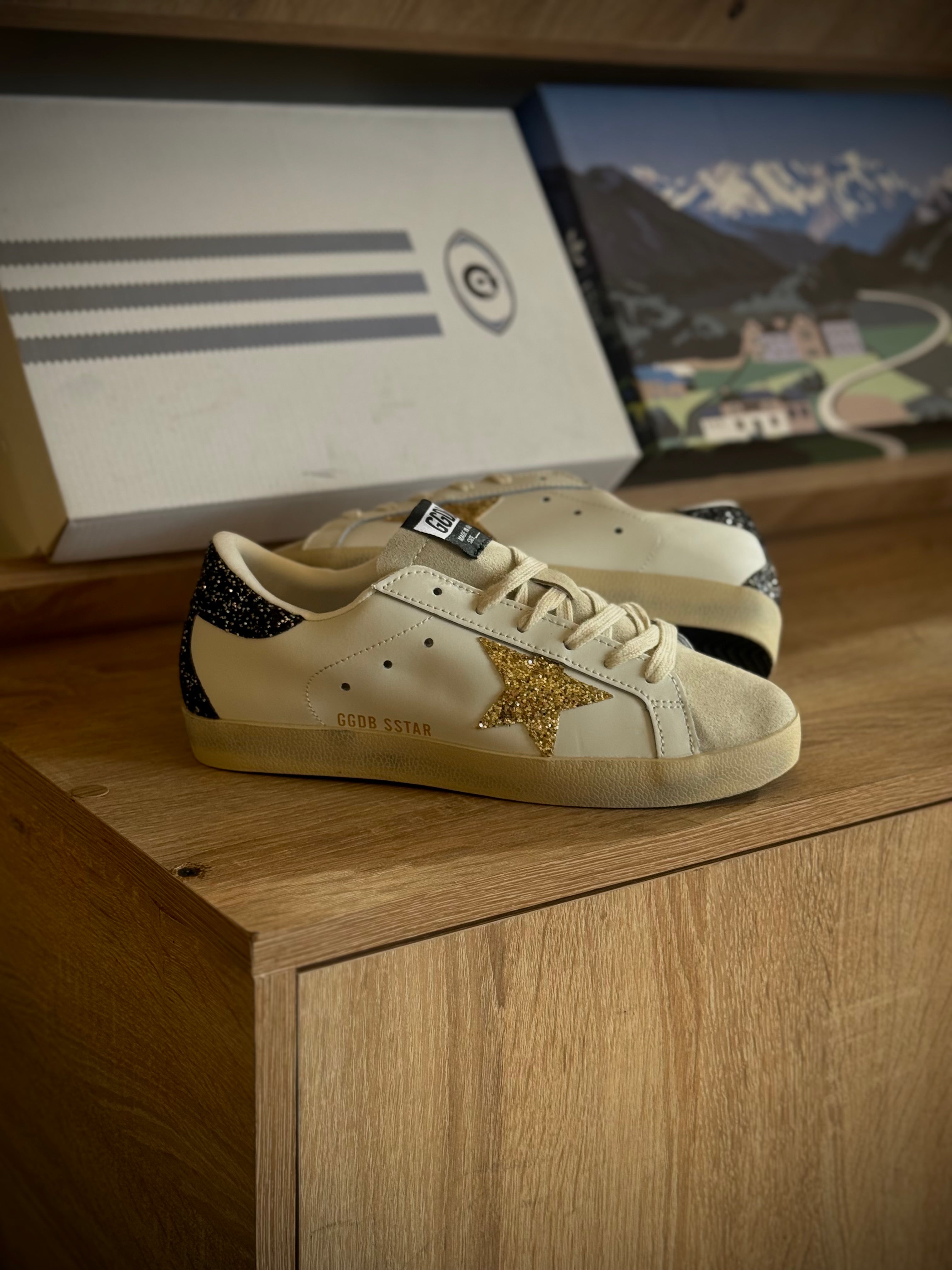 Golden Goose Superstar
