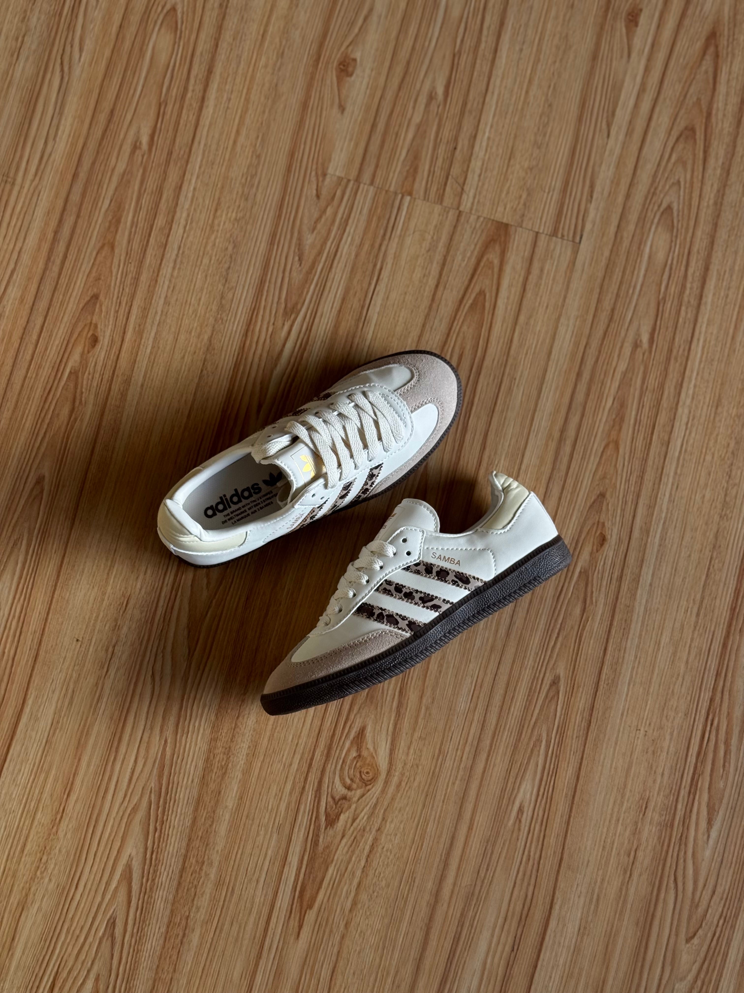 Adidas Samba