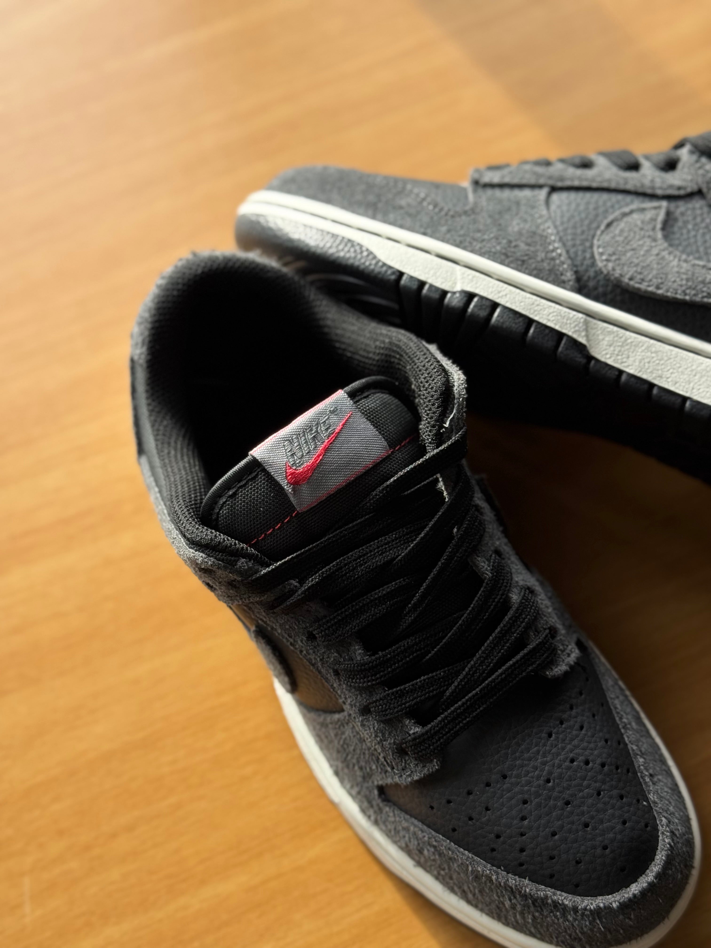 Nike Dunk Low Premium