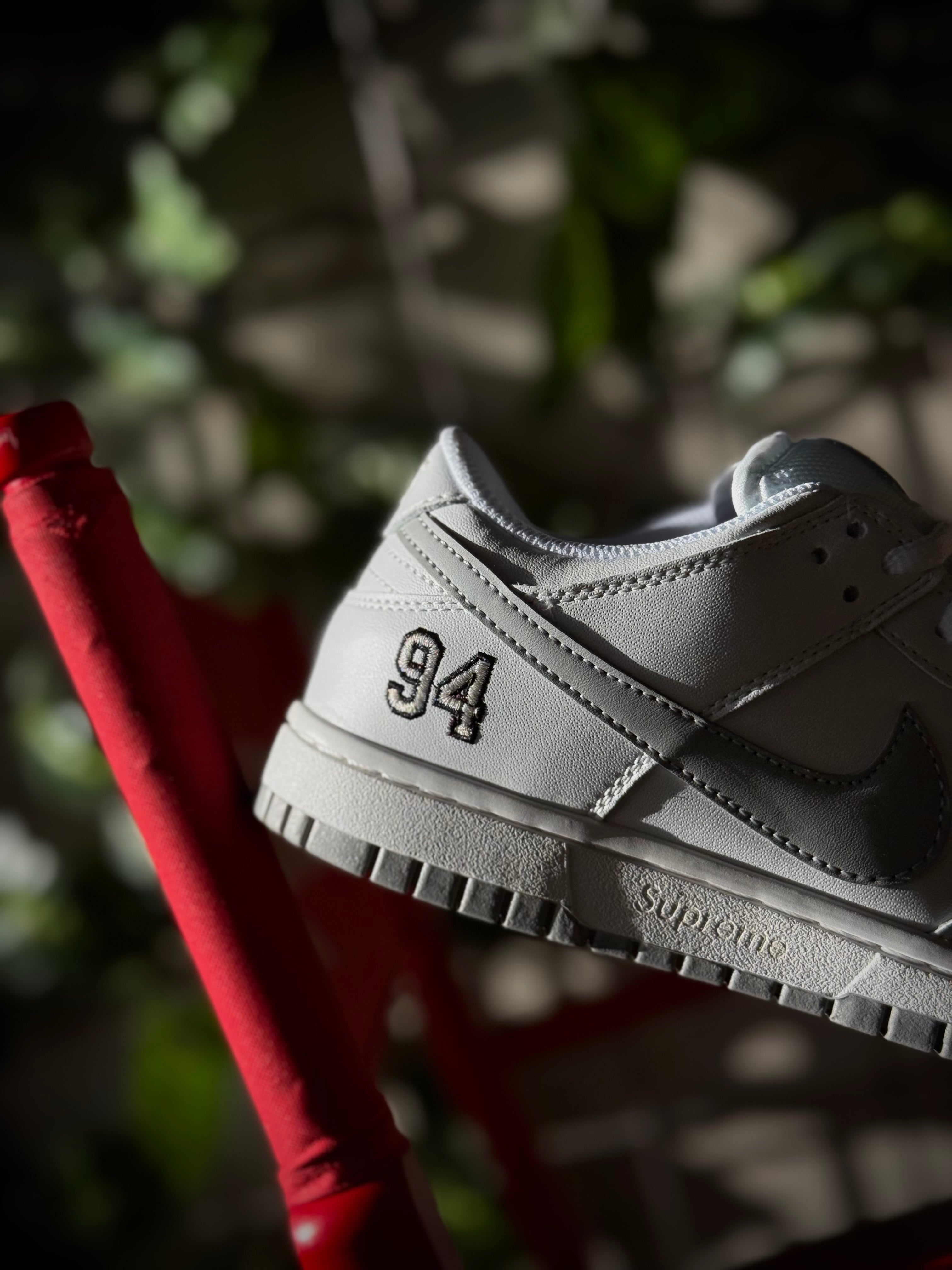 Nike Dunk Supreme 94 White Metallic