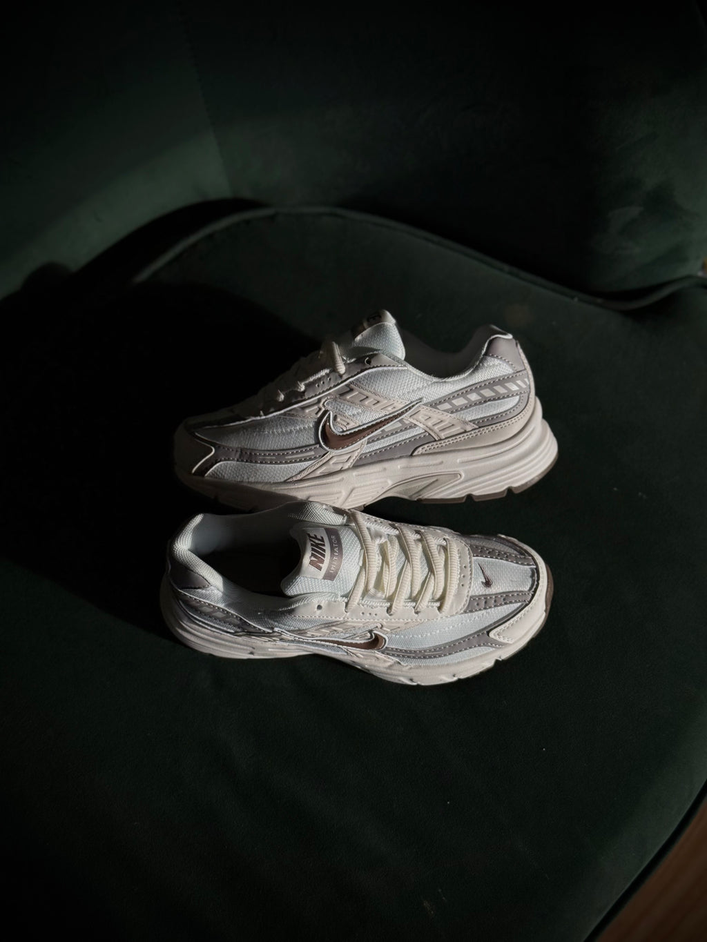 Nike Initiator Beige