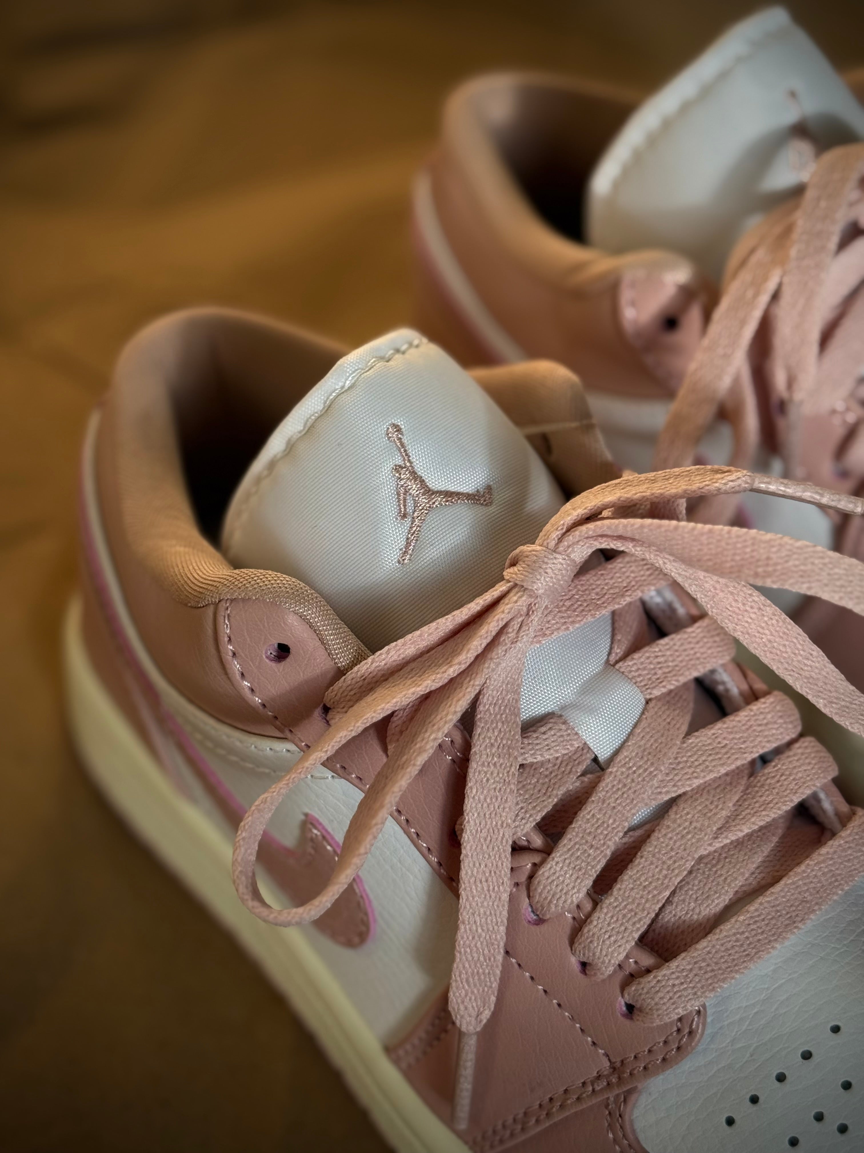 Jordan 1 Low Pink
