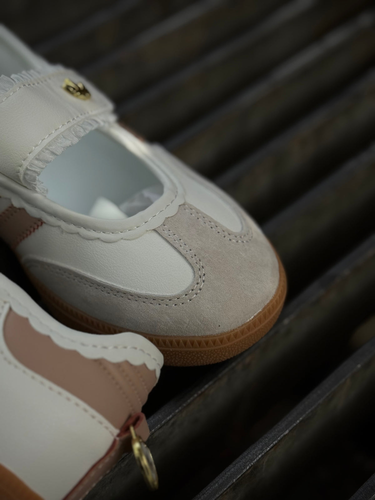 Adidas Jane Beige
