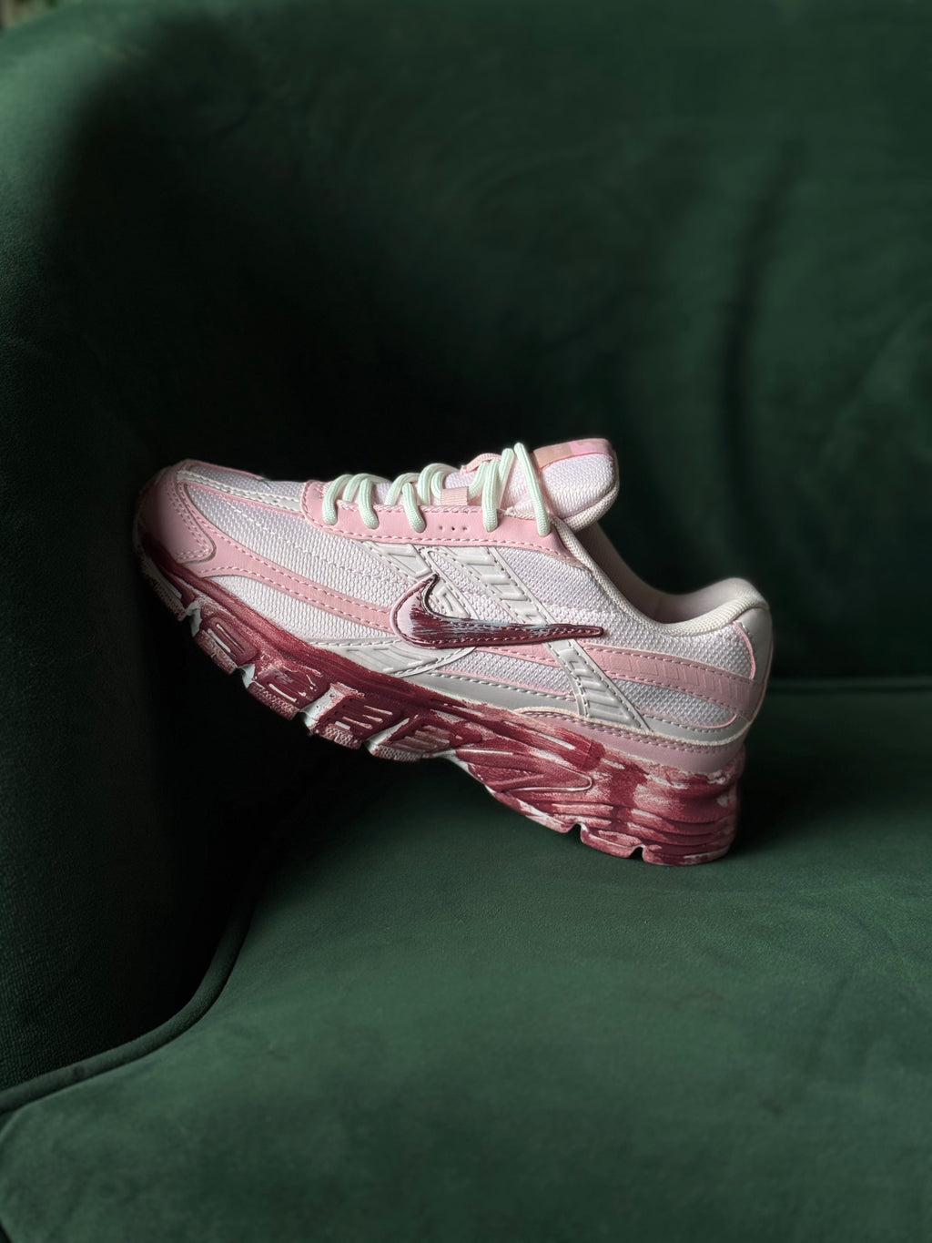 Nike Initiator