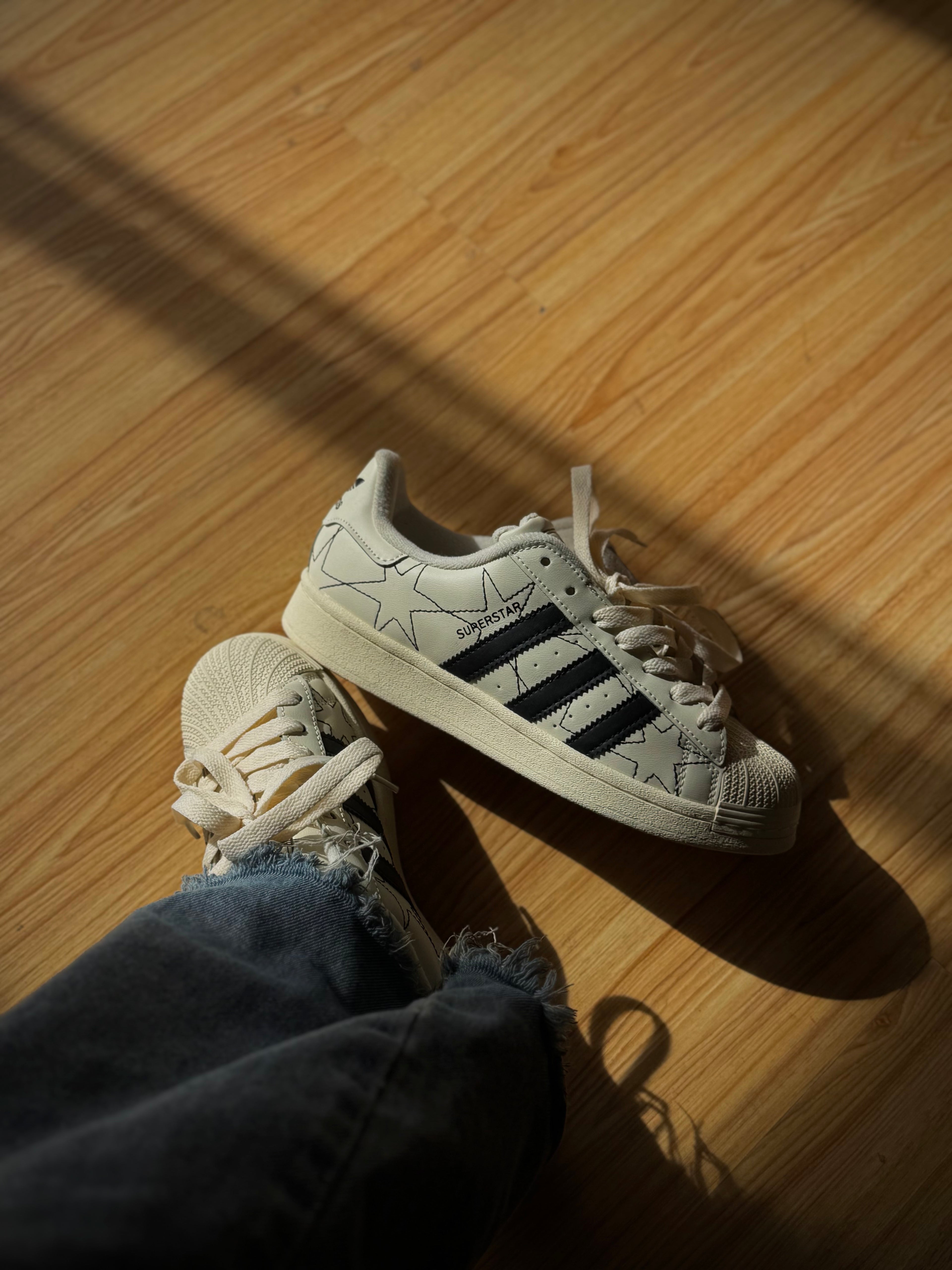 Adidas Super Star Beige Balck Star
