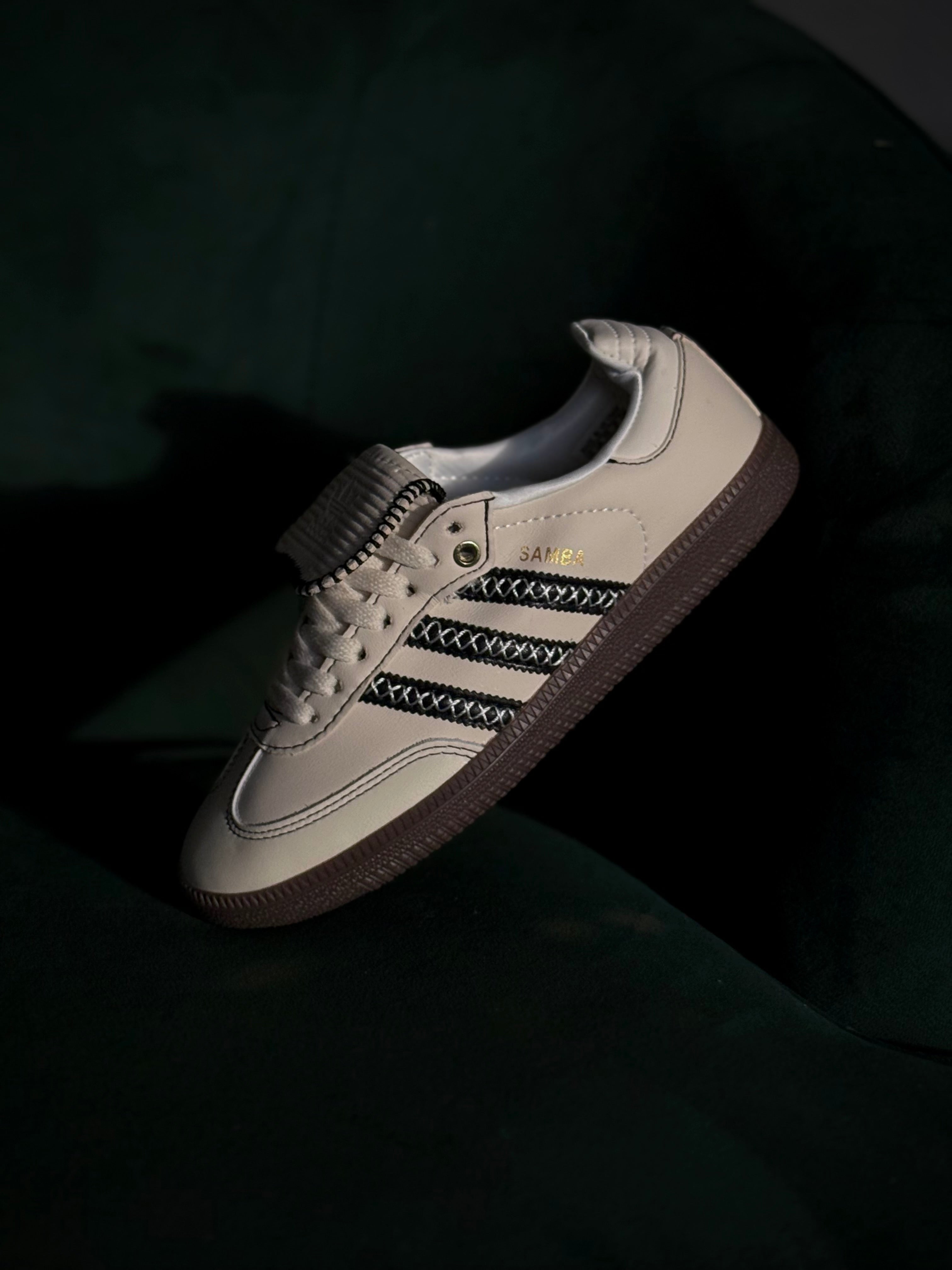 Adidas Samba Lt
