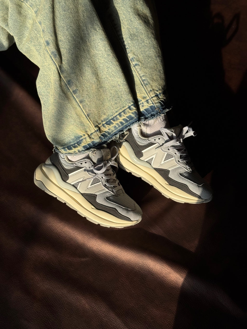 New Balance 57/40 - Black Grey