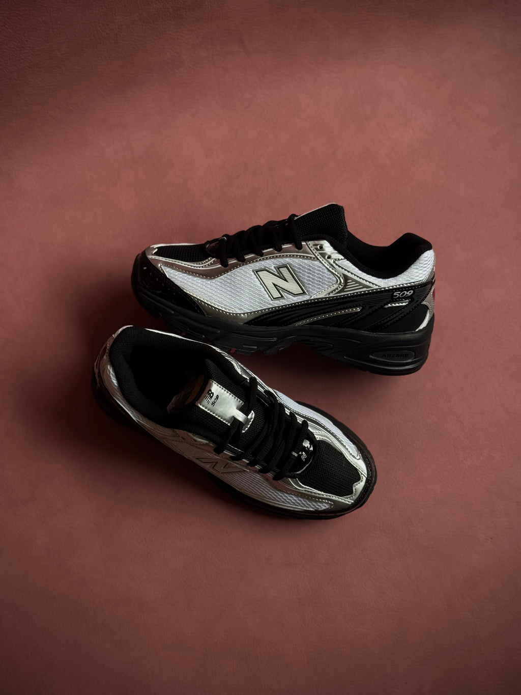 New Balance 509