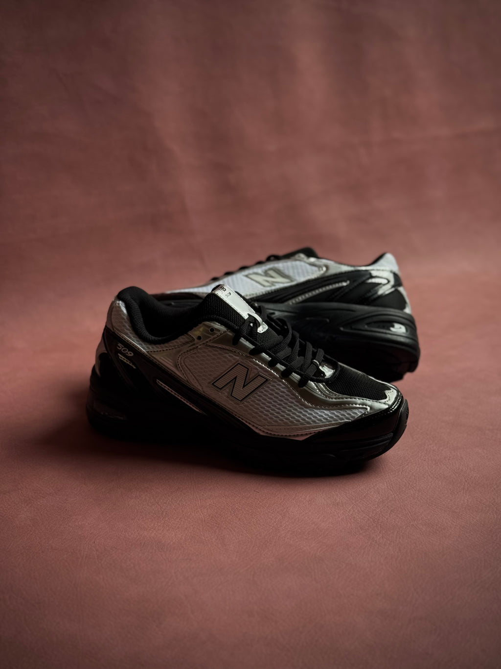 New Balance 509