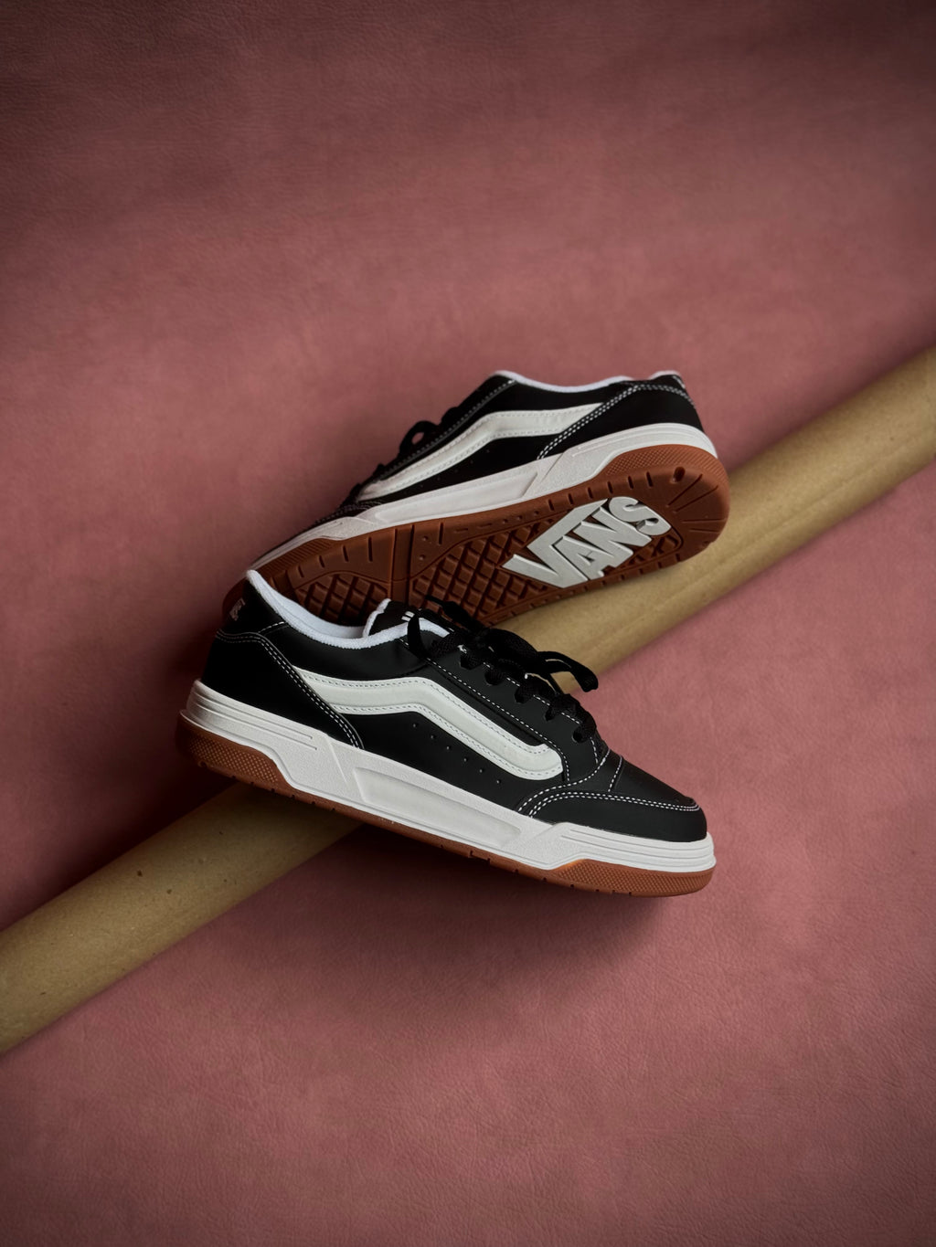 Vans Hylane Black Leather