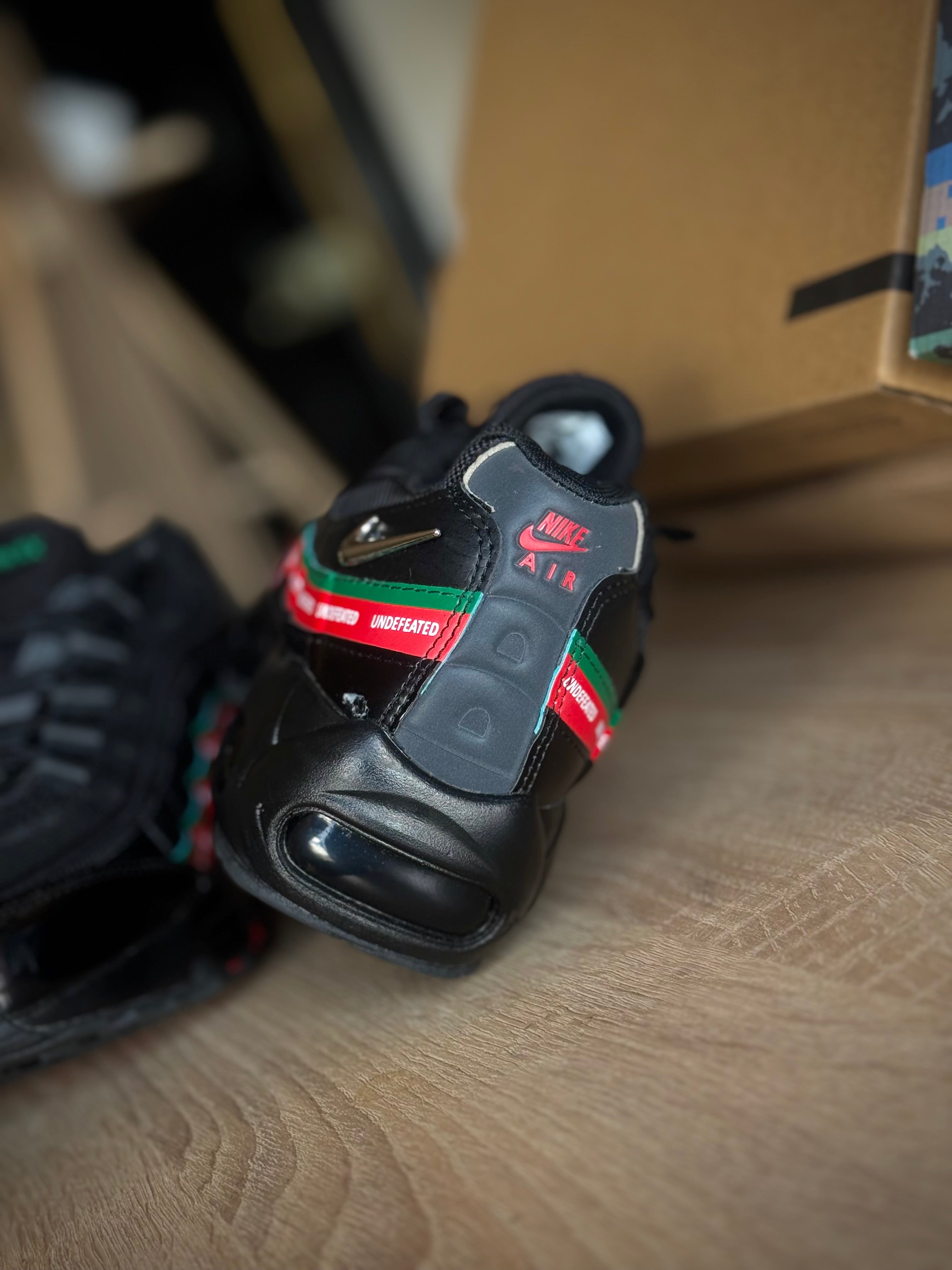 Air Max 95  UNDEFEATED