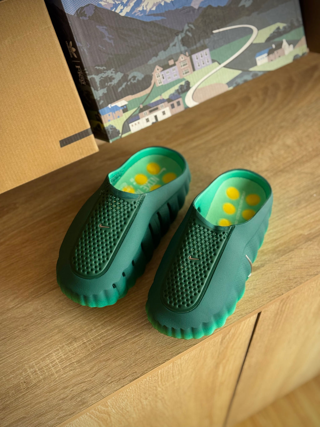 Nike Mind 001