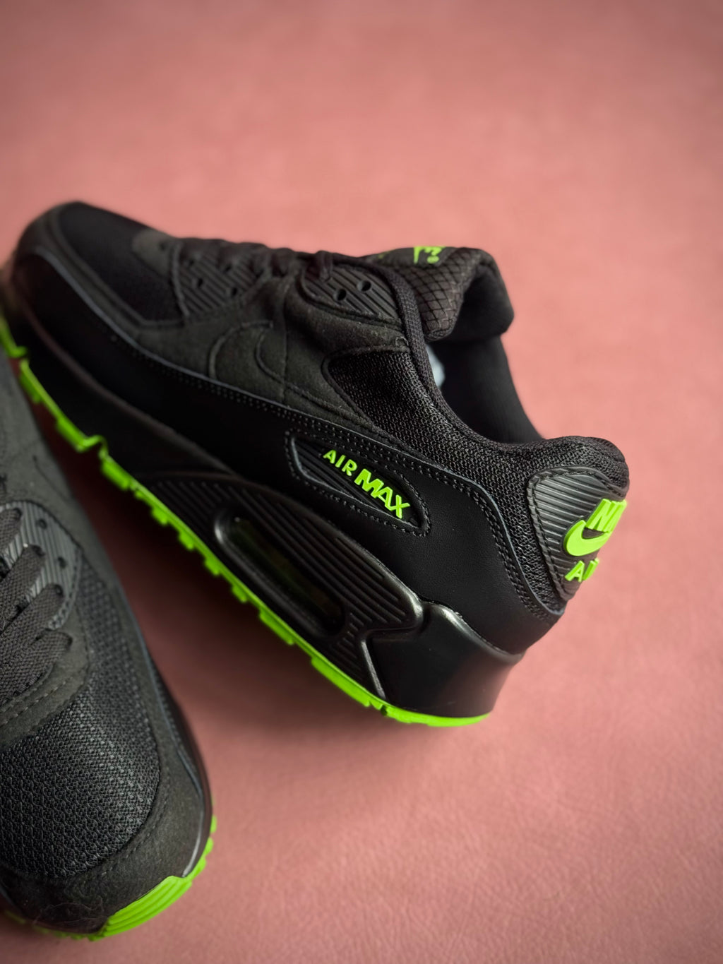 Nike Air Max 90 Black Chlorophyll