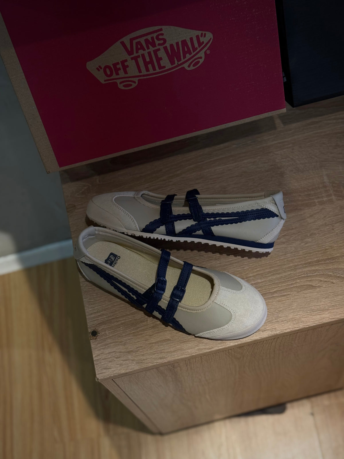 Onitsuka Tiger Mexico 66 TGRS Beige