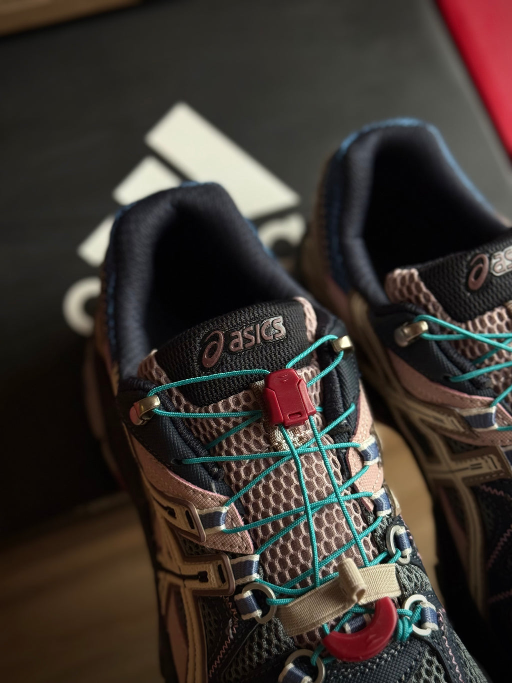Asics Gel-Kahana 8 FL Brown Blue