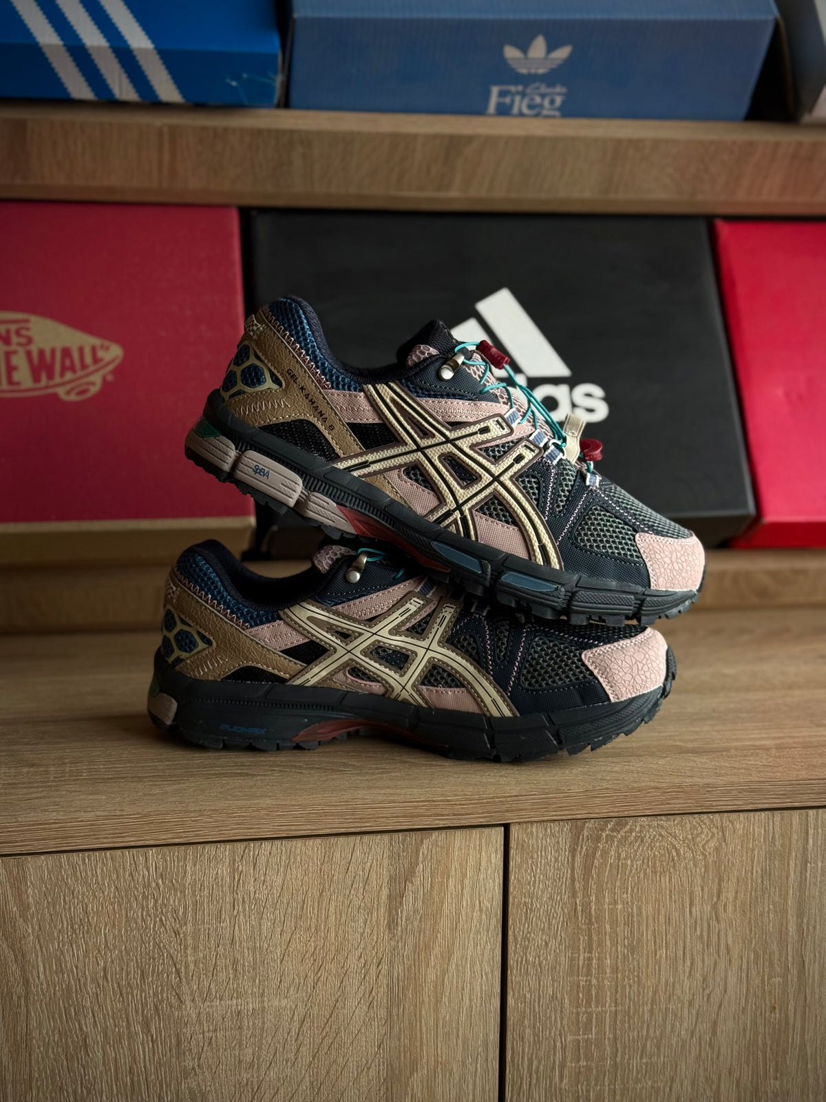 Asics Gel-Kahana 8 FL Brown Blue