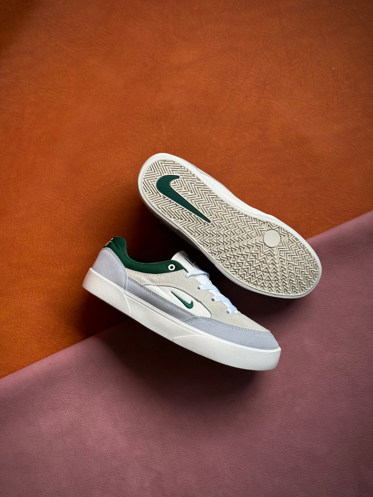 Nike SB Malor Tinte Platino