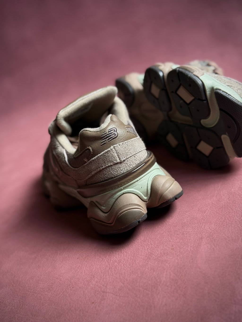 New Balance tenis 9060 Mushroom Brown