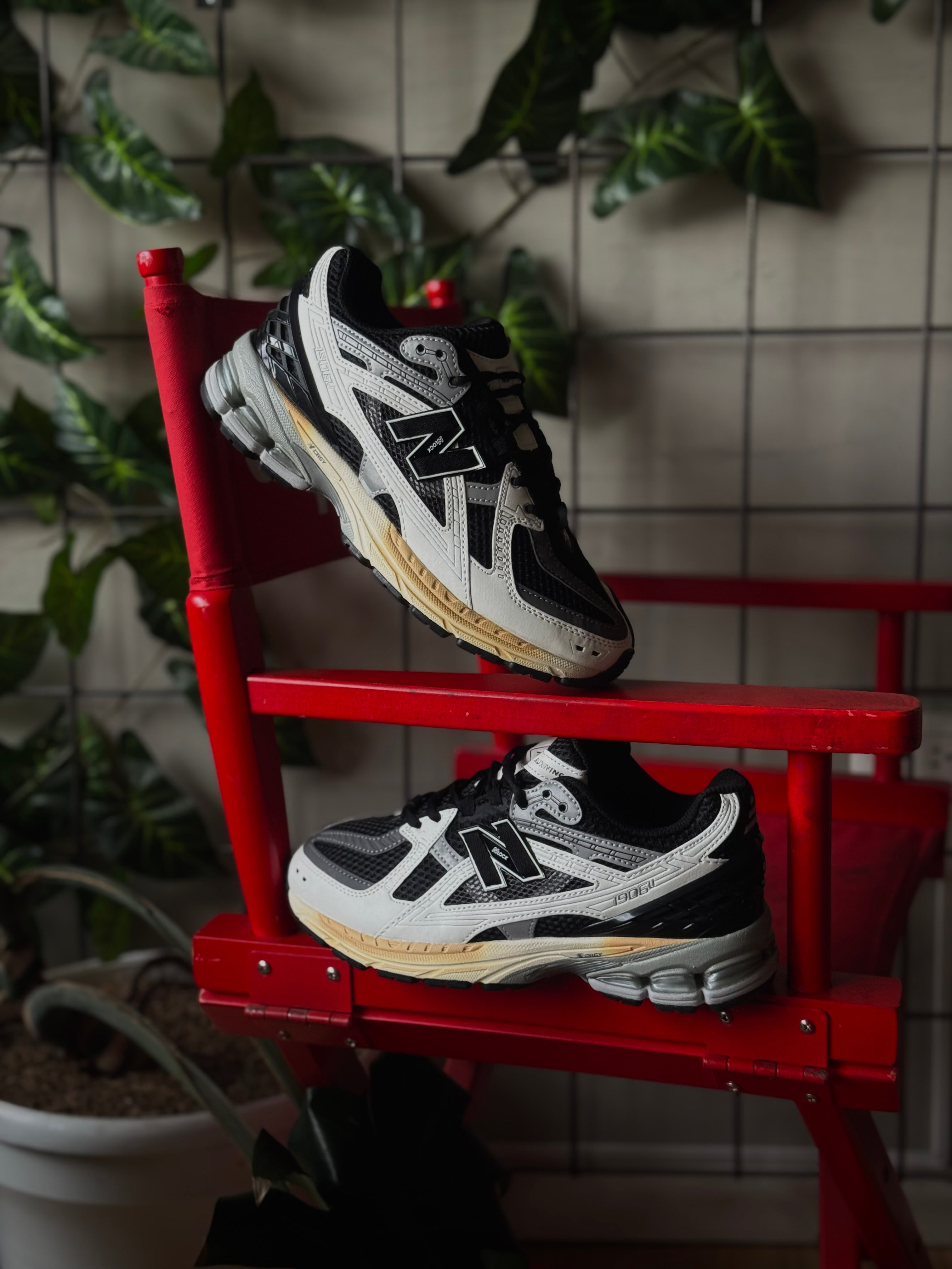 New Balance 1906U Black Sea Salt