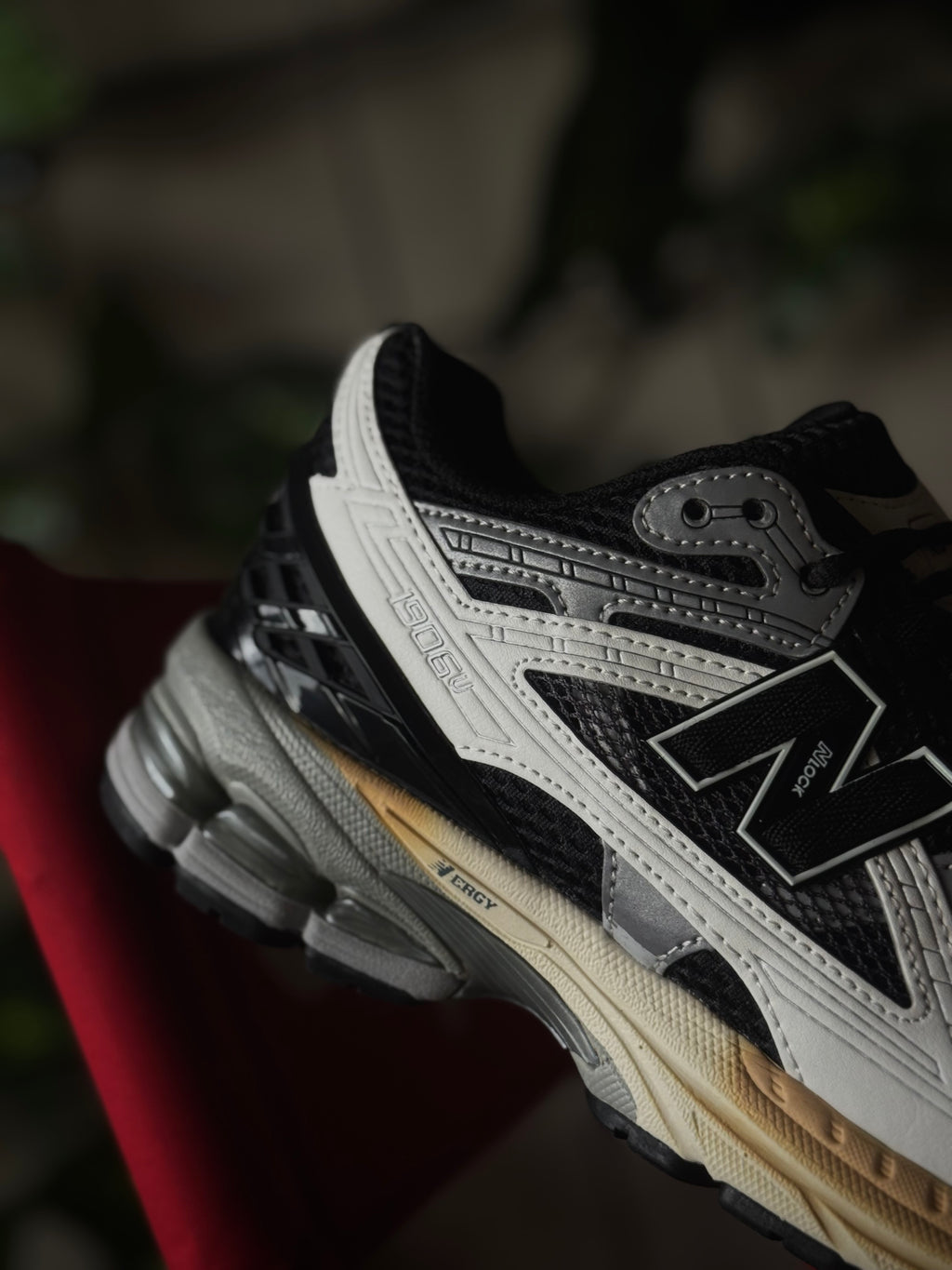 New Balance 1906U Black Sea Salt