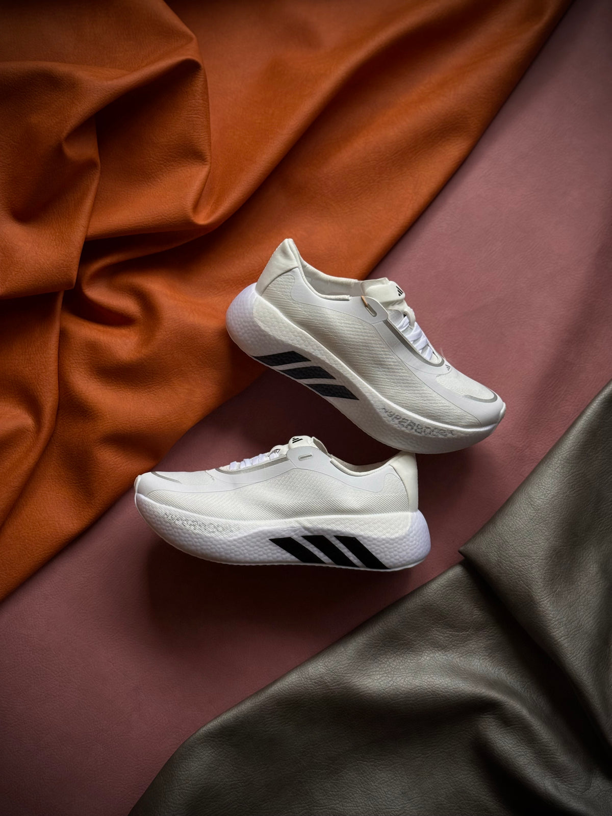 Adidas Hyperboost Run White