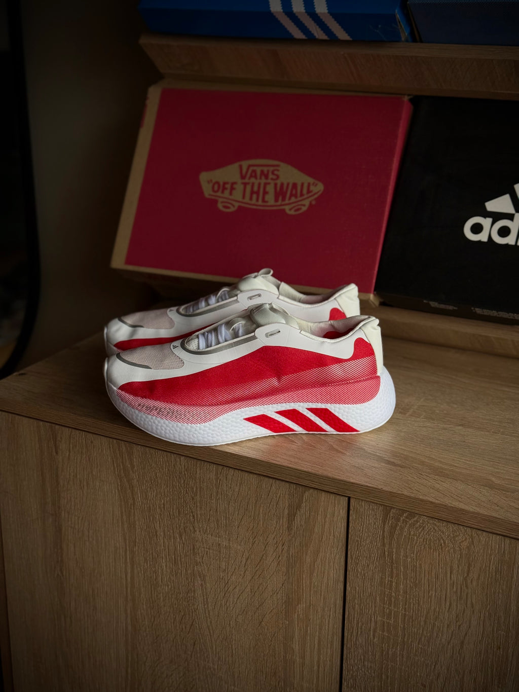 Adidas Hyperboost Run Red/White