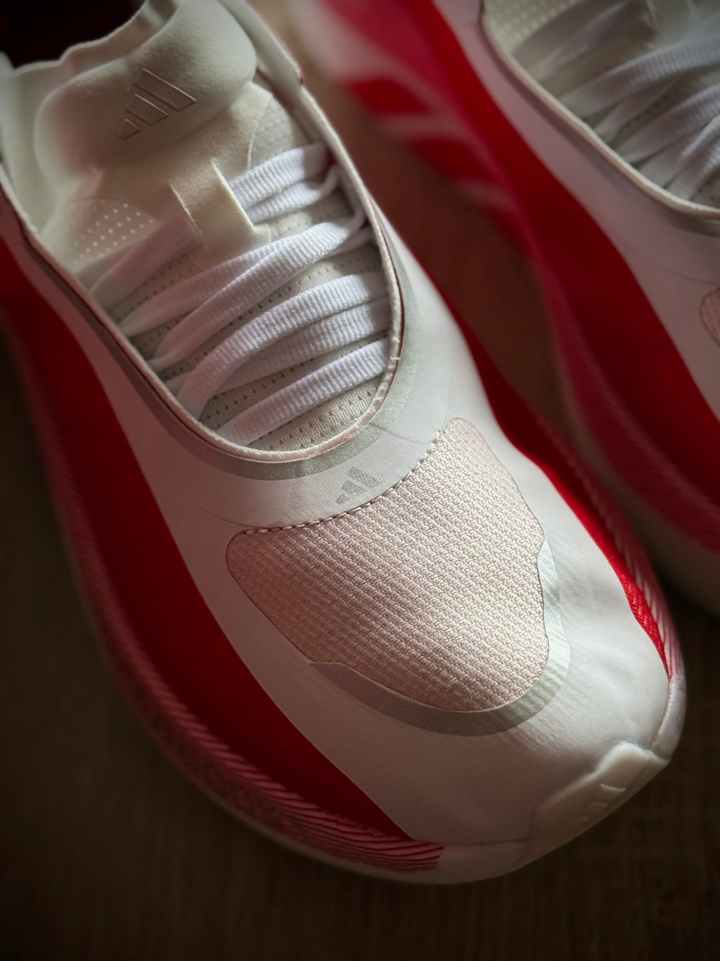 Adidas Hyperboost Run Red/White