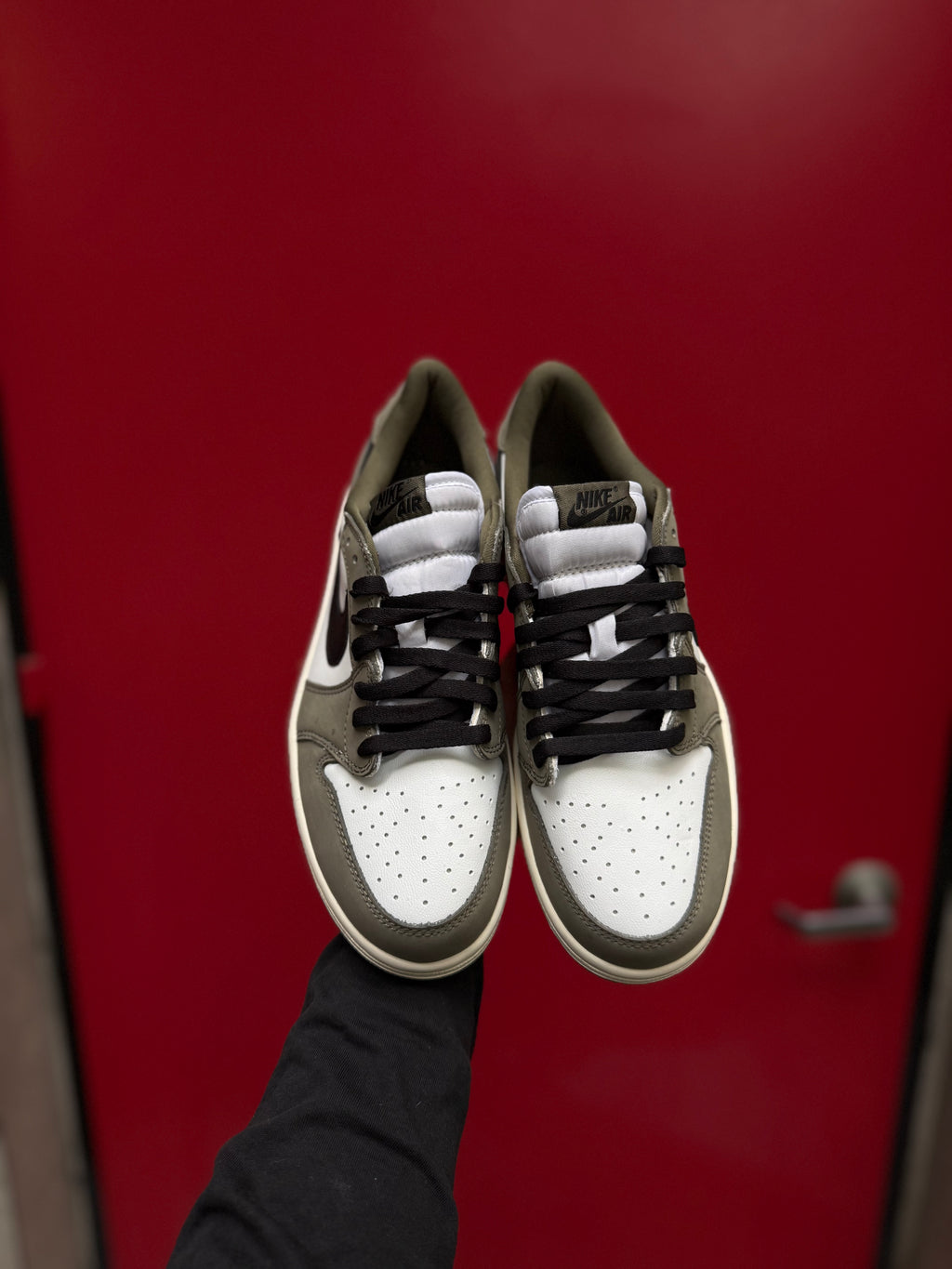 Jordan Low 1 Medium Olive