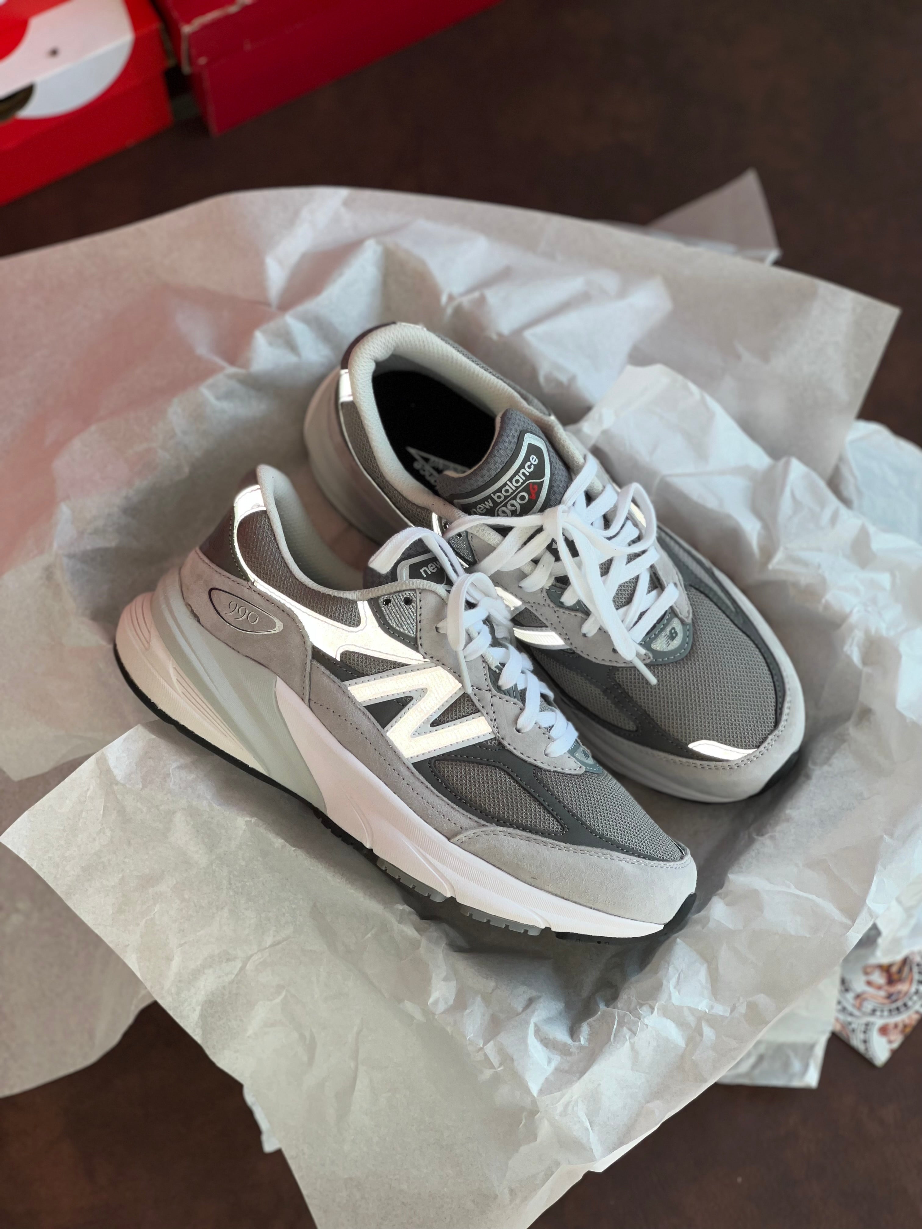 New Balance 990v6 Grey