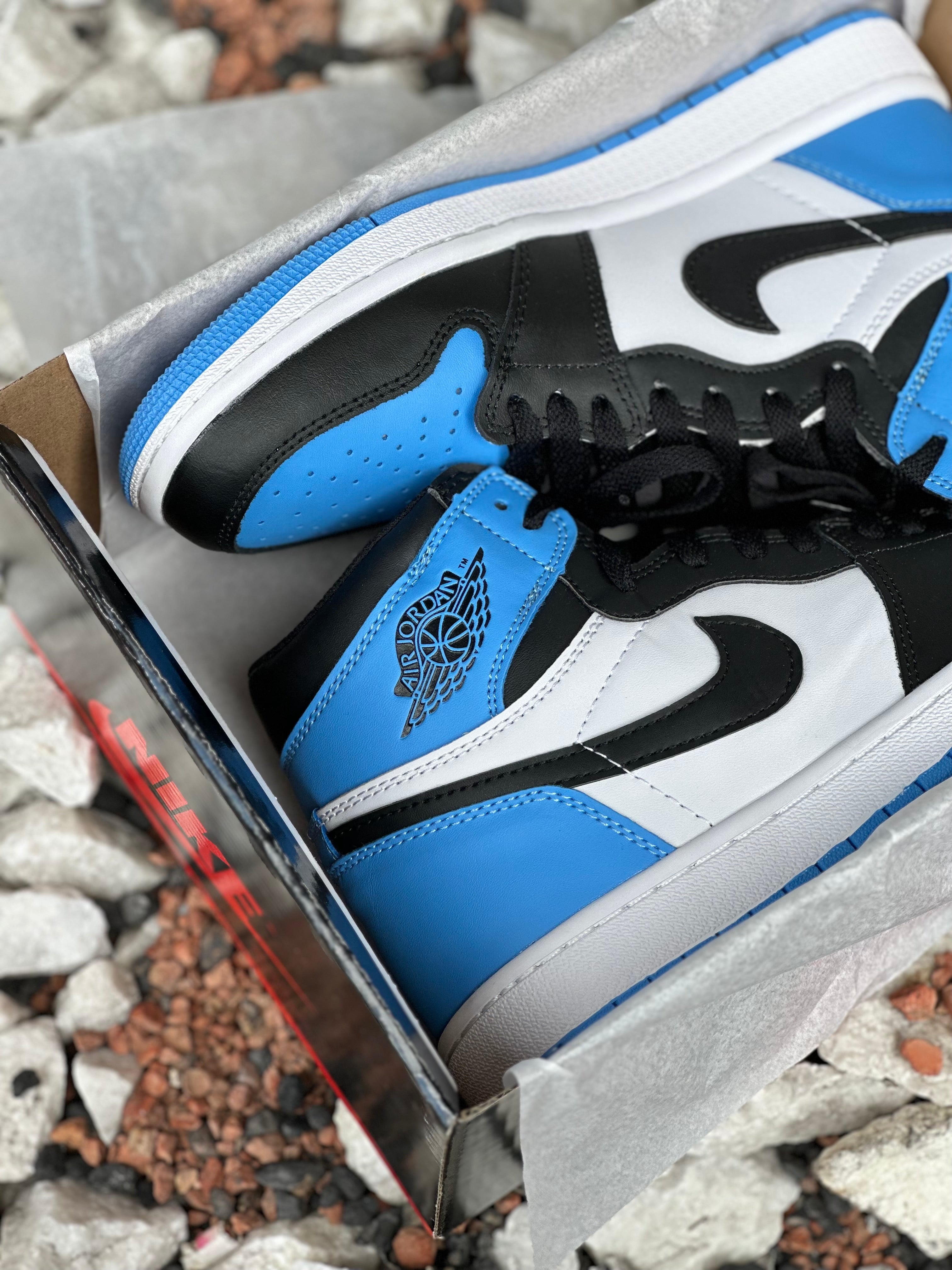 Jordan 1 Unc Toe
