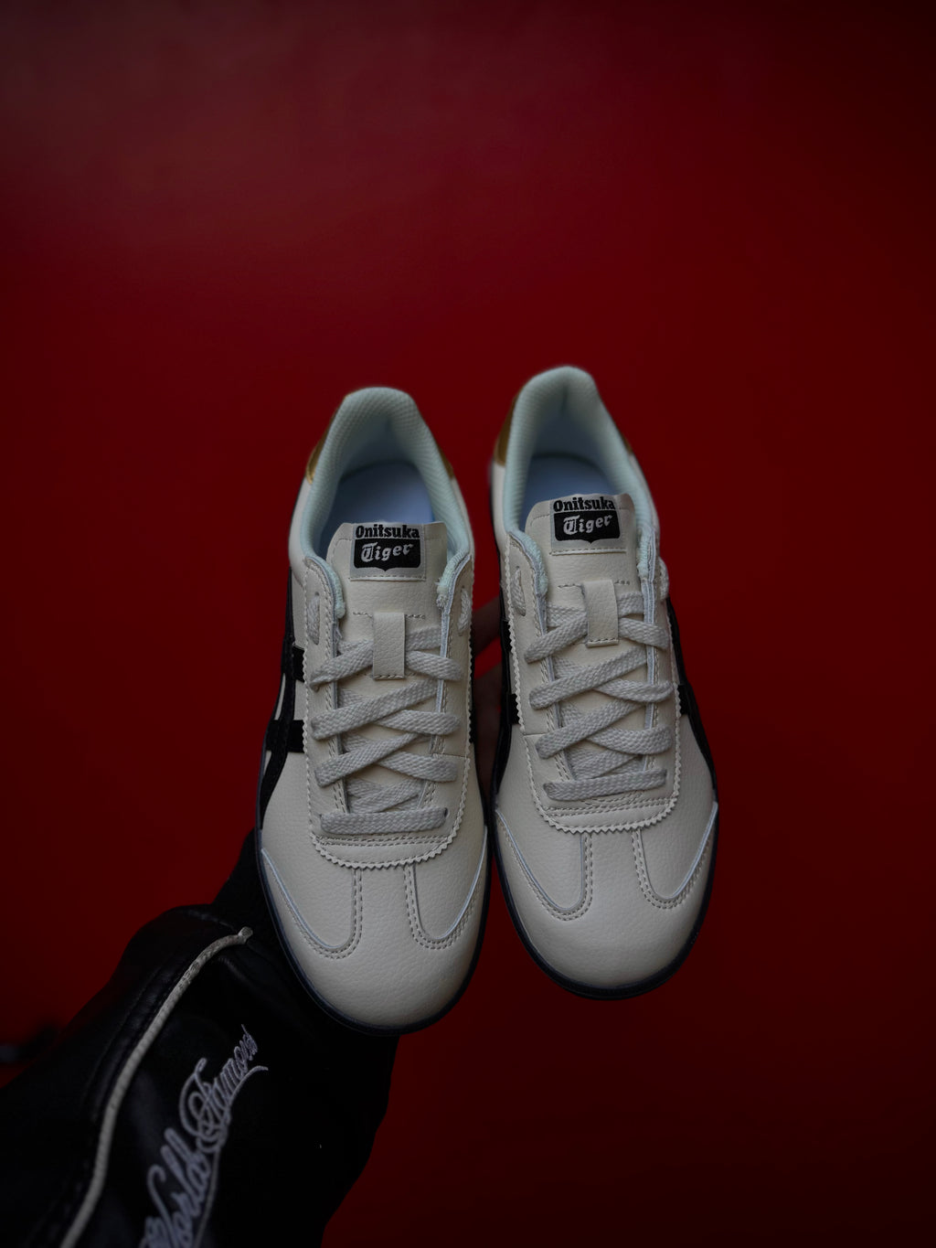 Onitsuka Tiger Tokuten “Cream Black