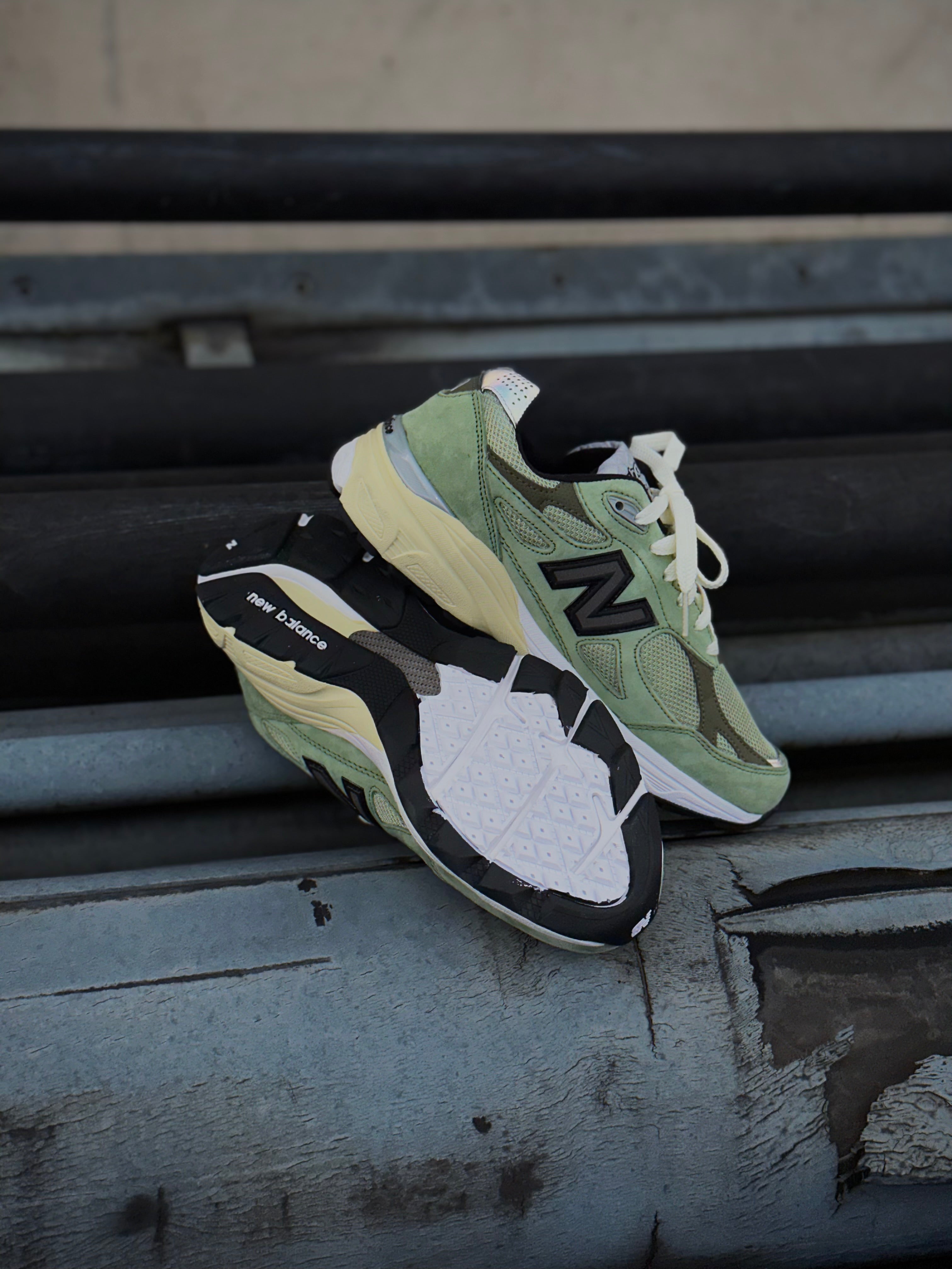 New Balance 990v3 x JJJJound Olve