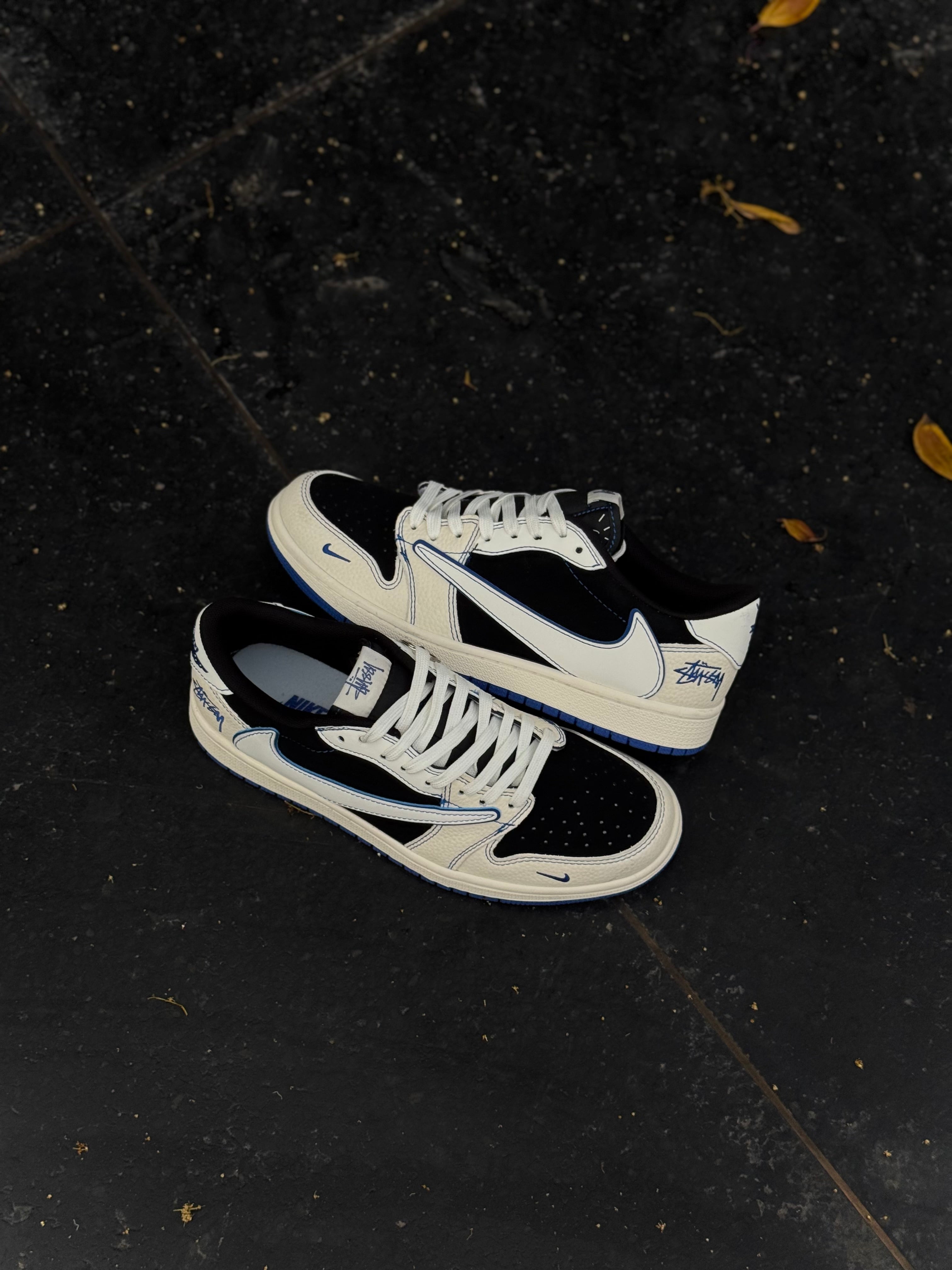 Jordan 1 Travis Scott x Stussy