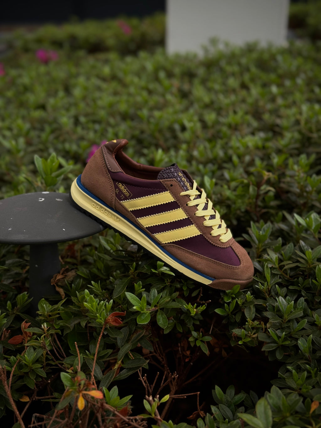 Adidas SL 72