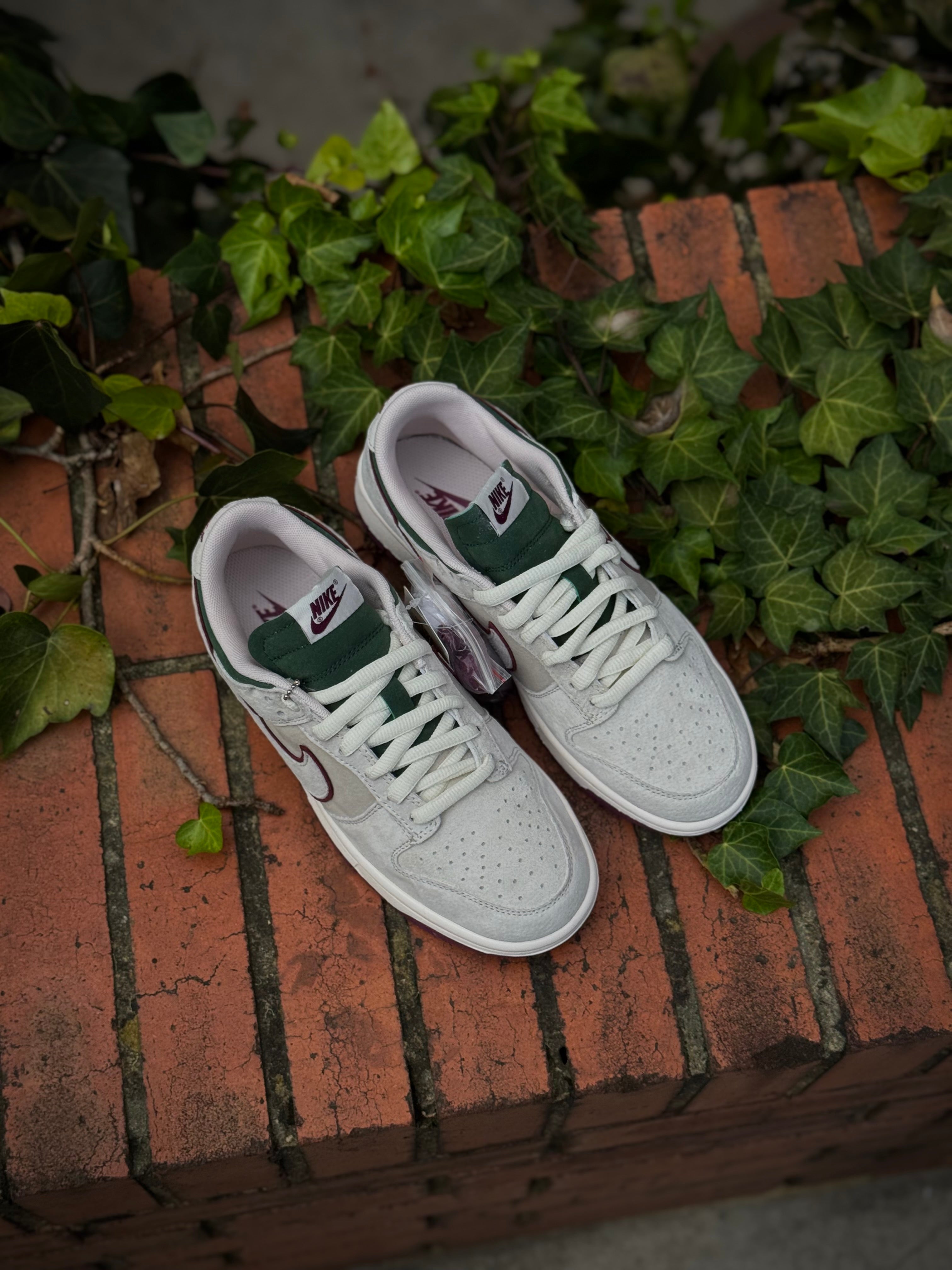 Nike SB Dunk Low Otomo