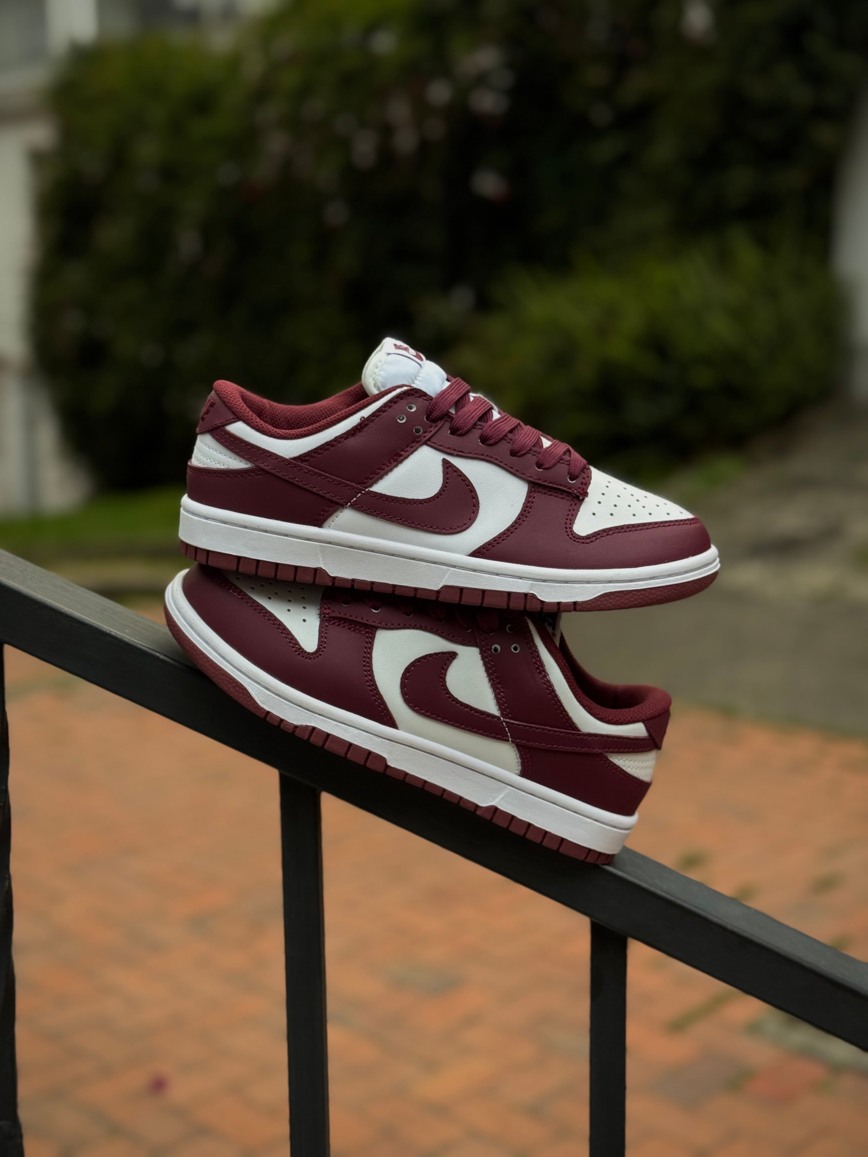 Nike Dunk Low Bordeaux