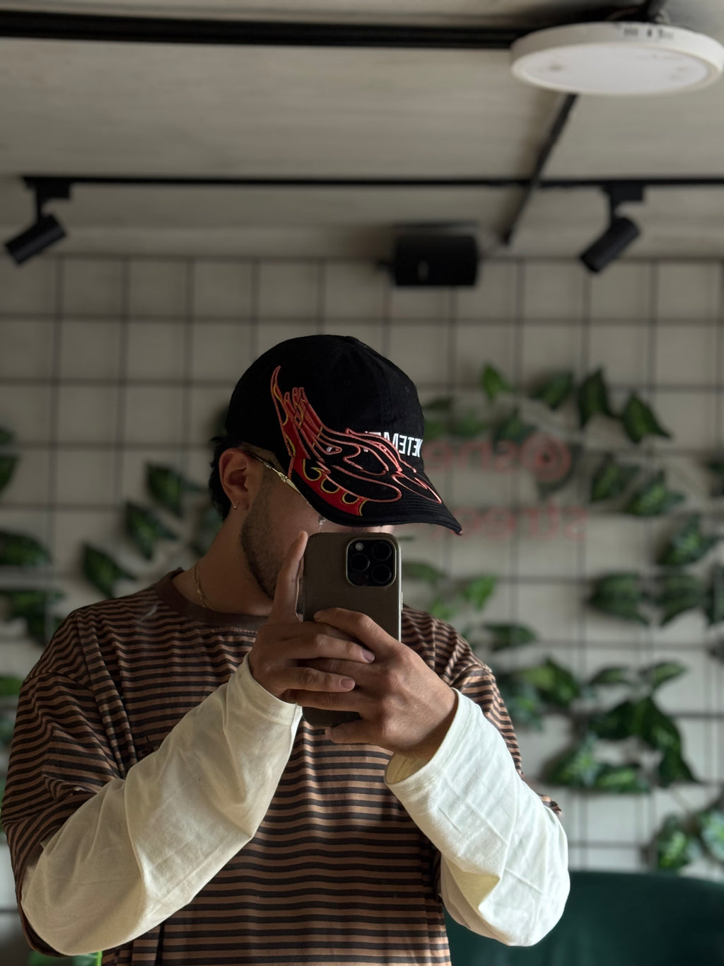Vetemens x Reebok