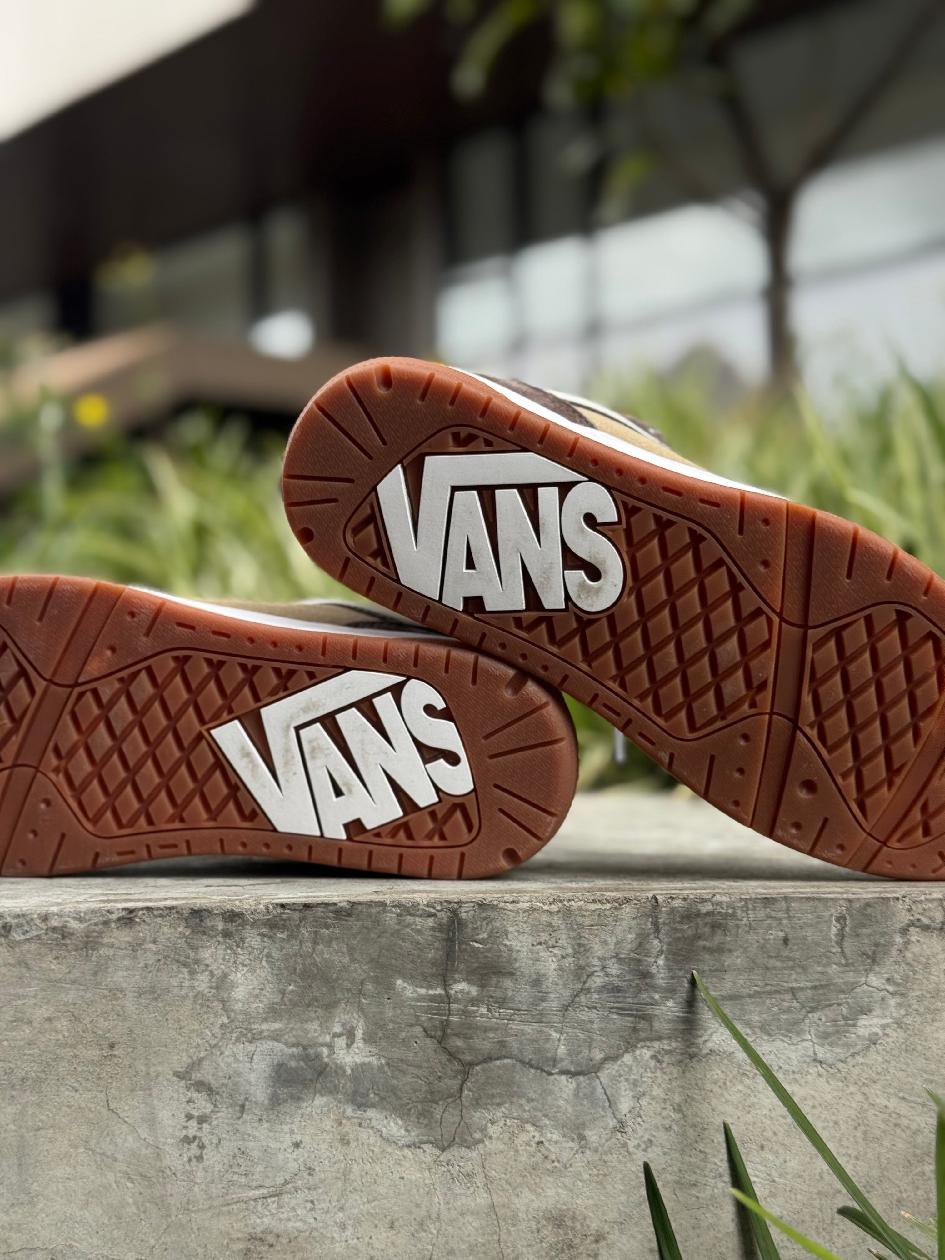 Vans Hylane Cafe