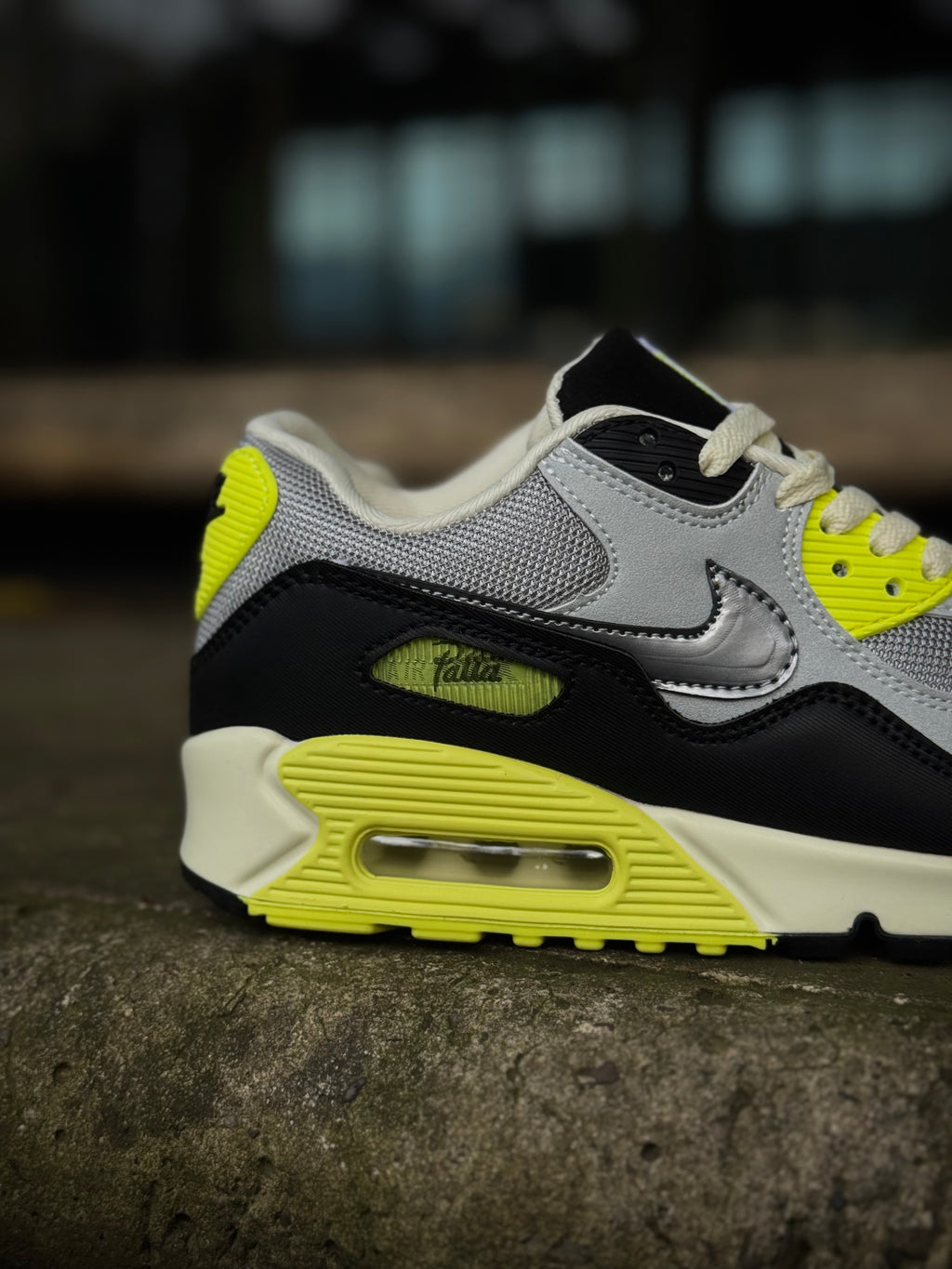 Air Max 90 SP Patta  Waves Cyber