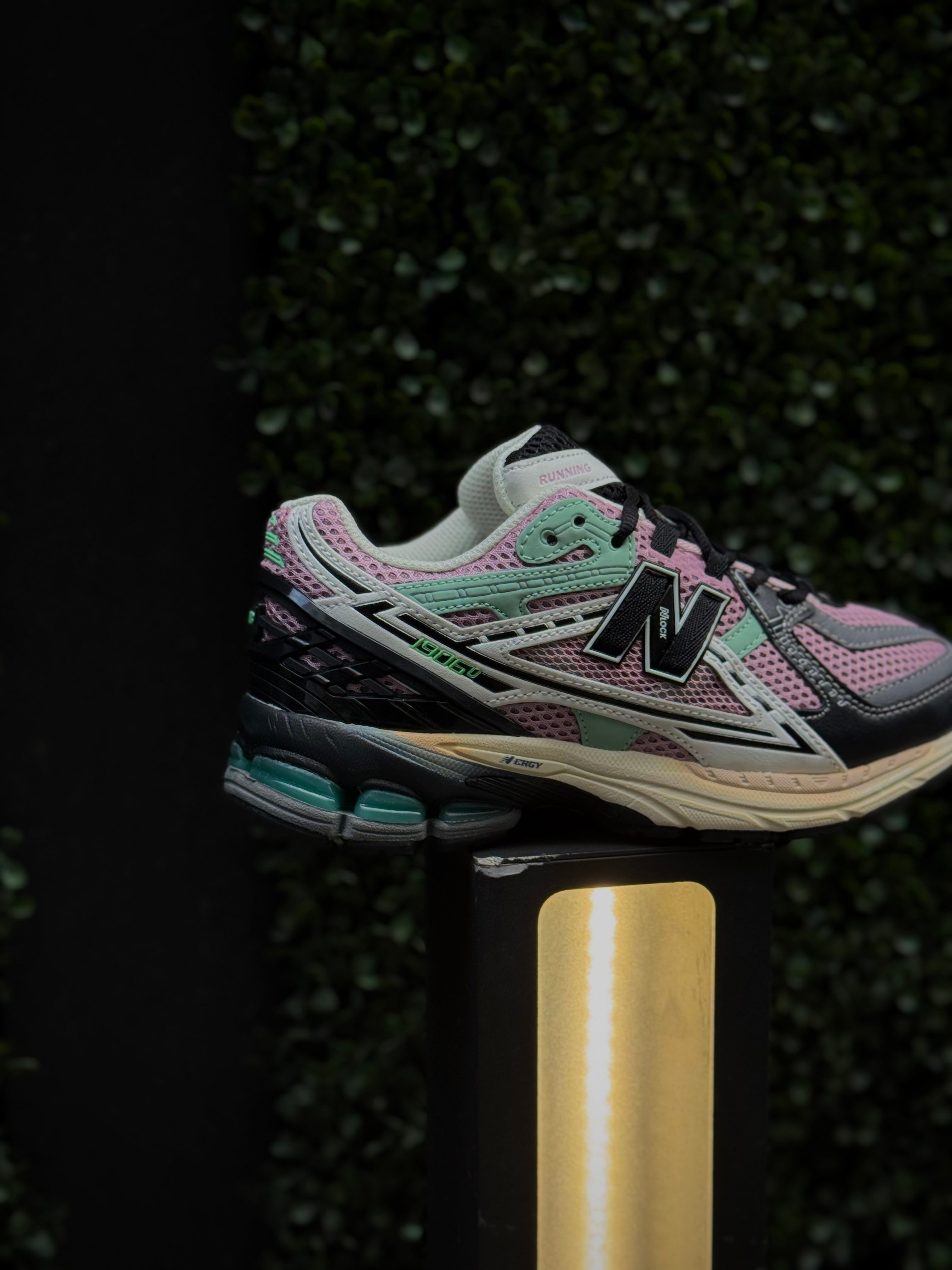 New Balance 1906 Twilight Black