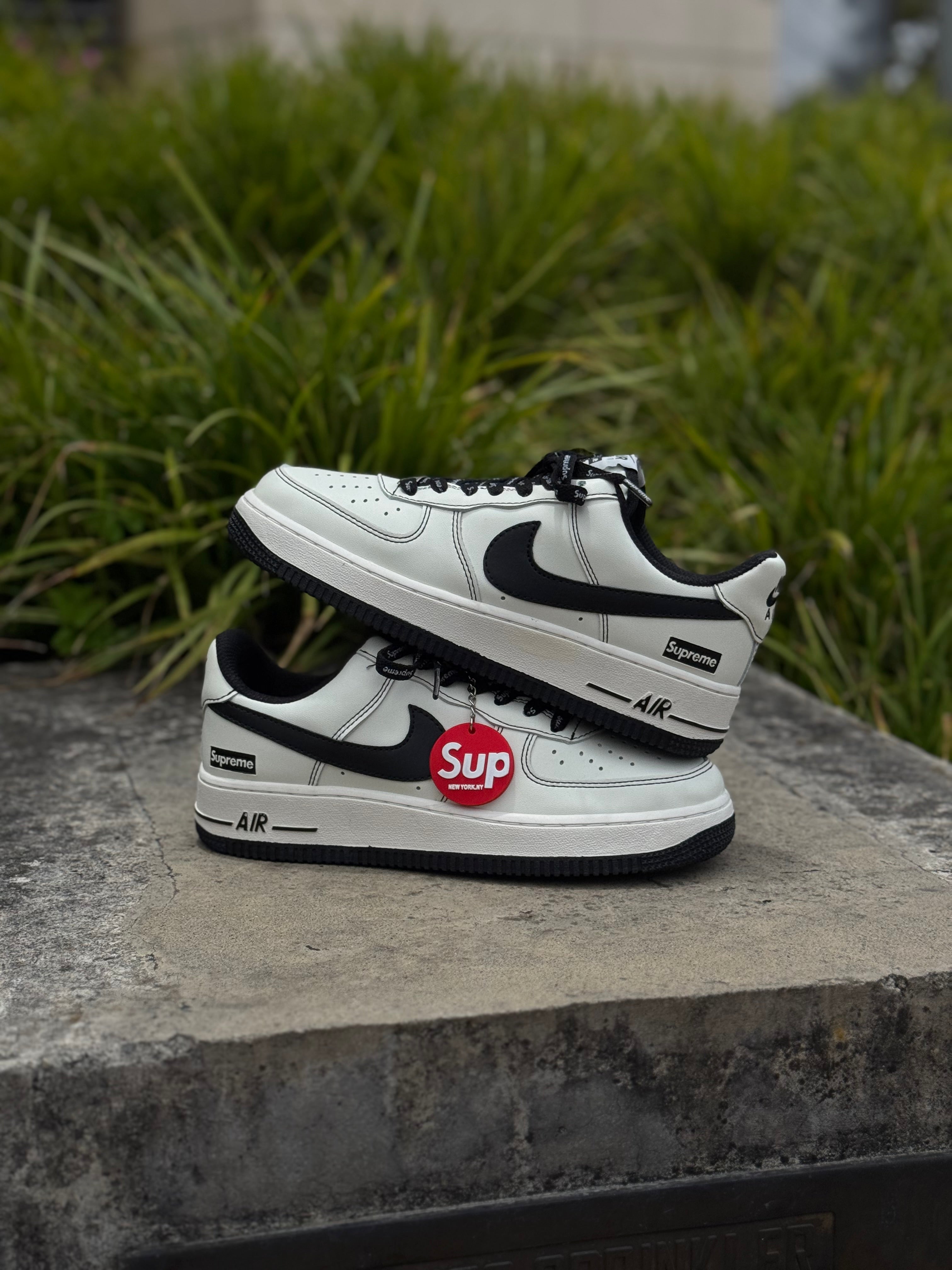 Air Force One x Supreme