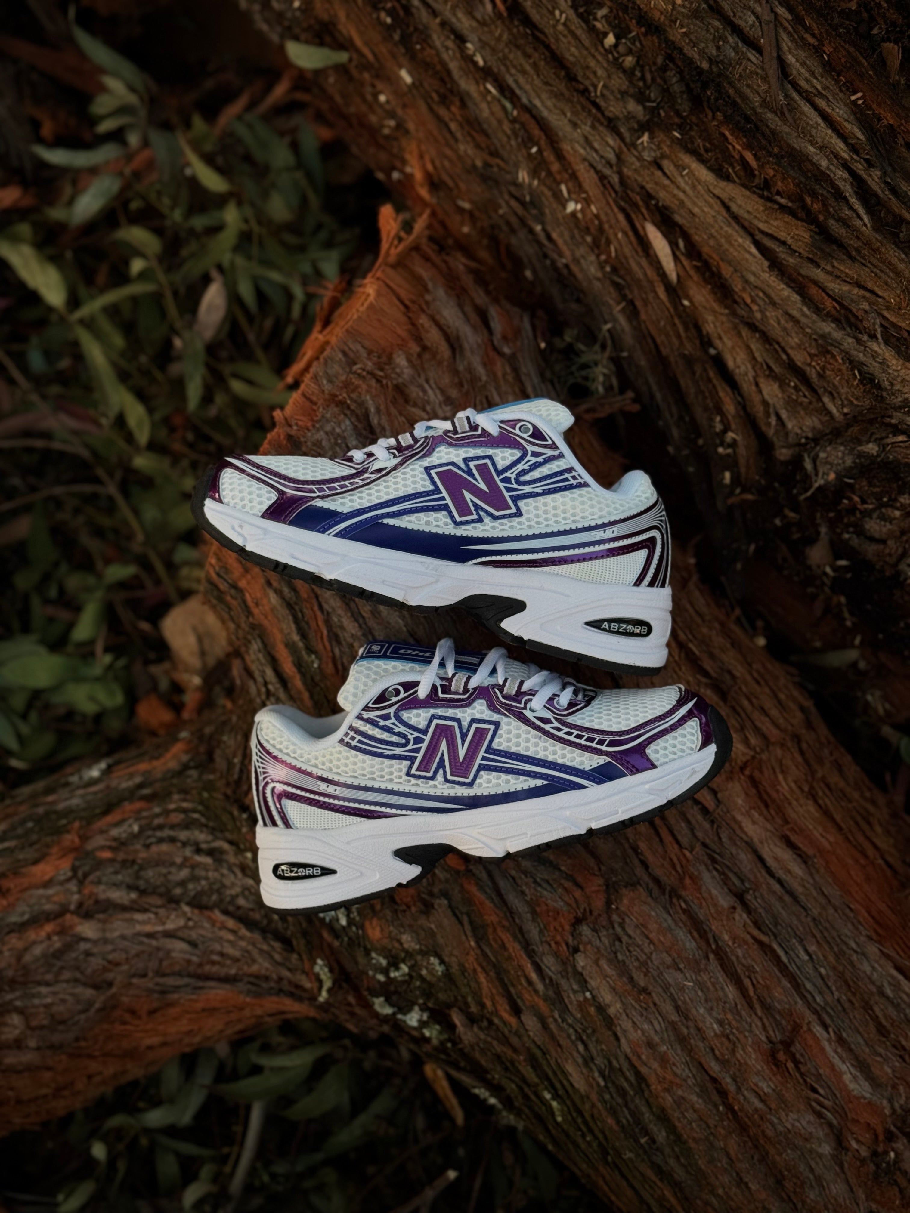 New Balance 740