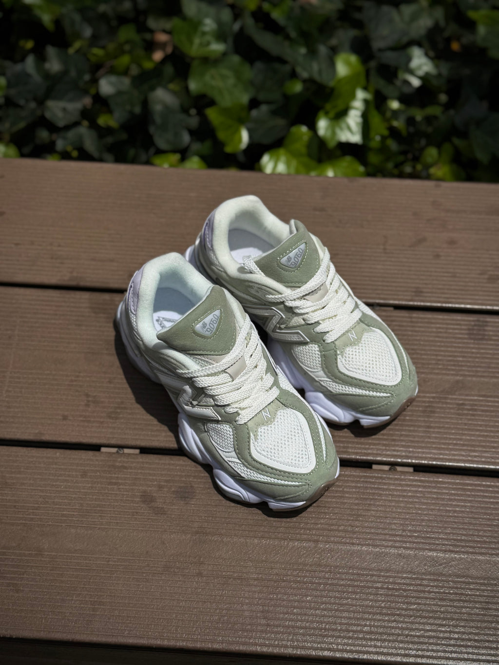 New Balance 9060