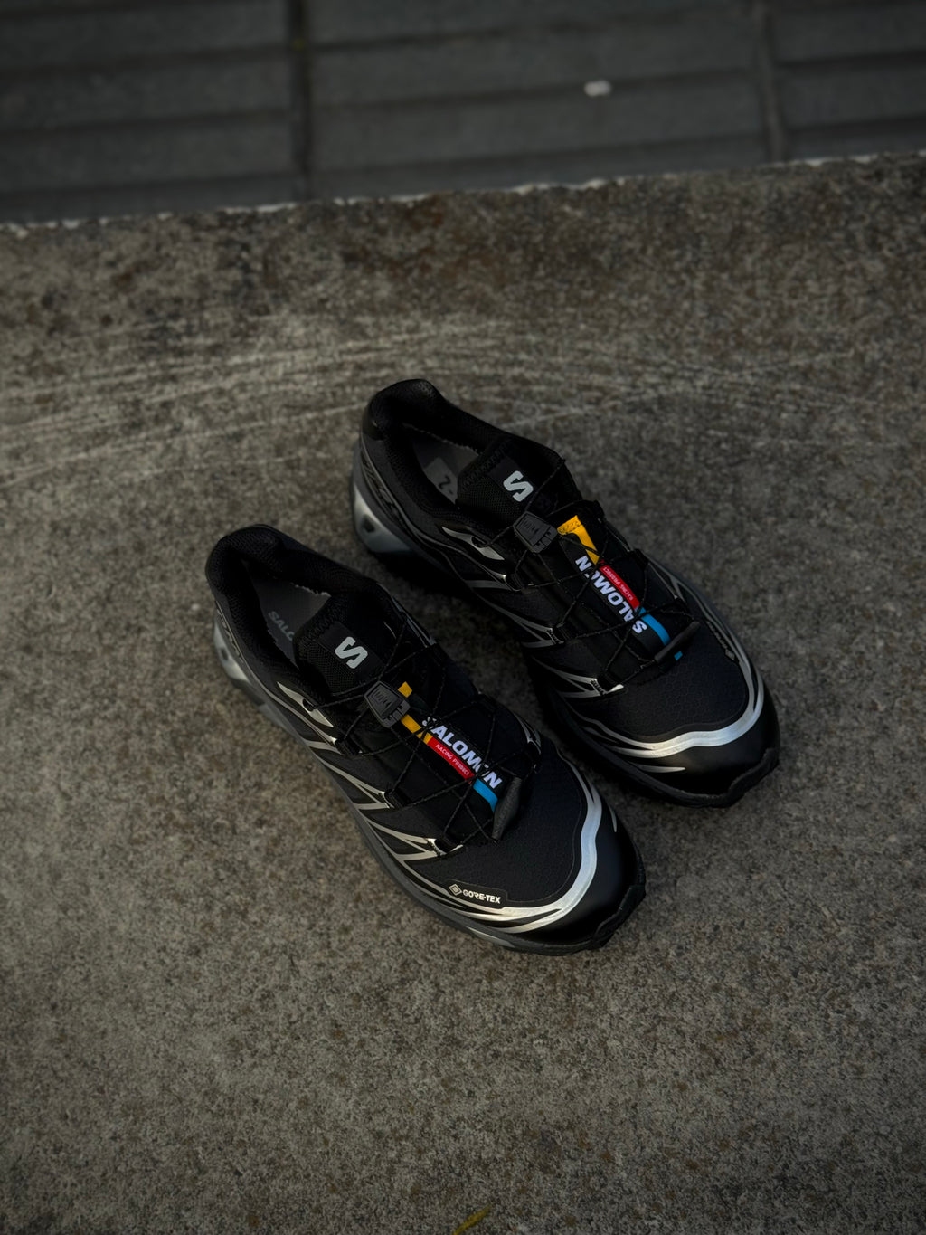 Salomón XT-6 Black Silver x Goretex