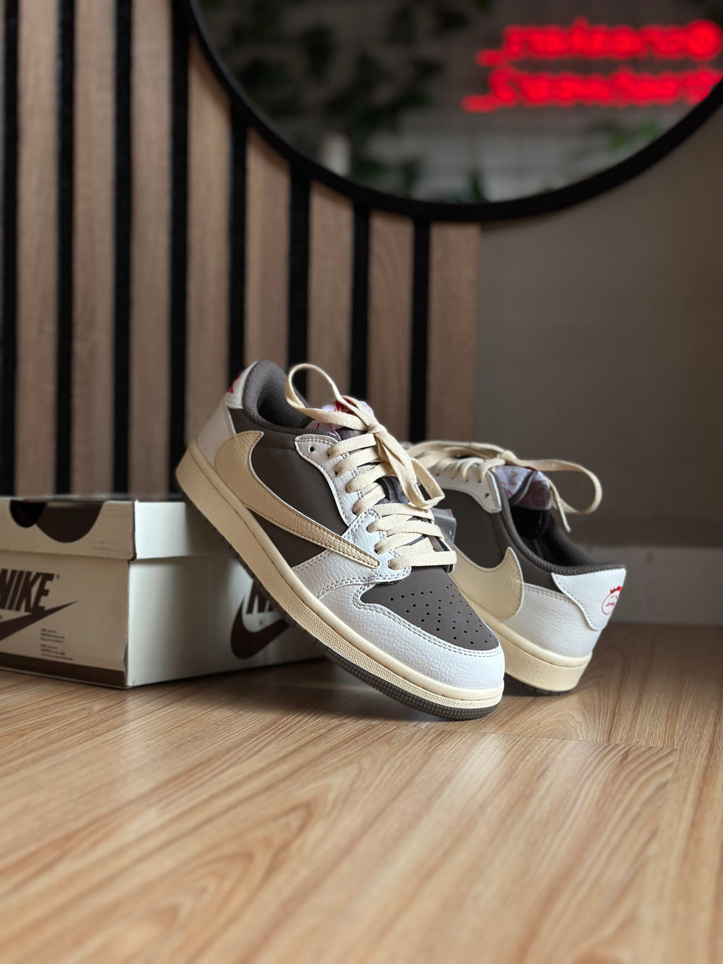 Jordan 1 x Travis Reverse Mocha