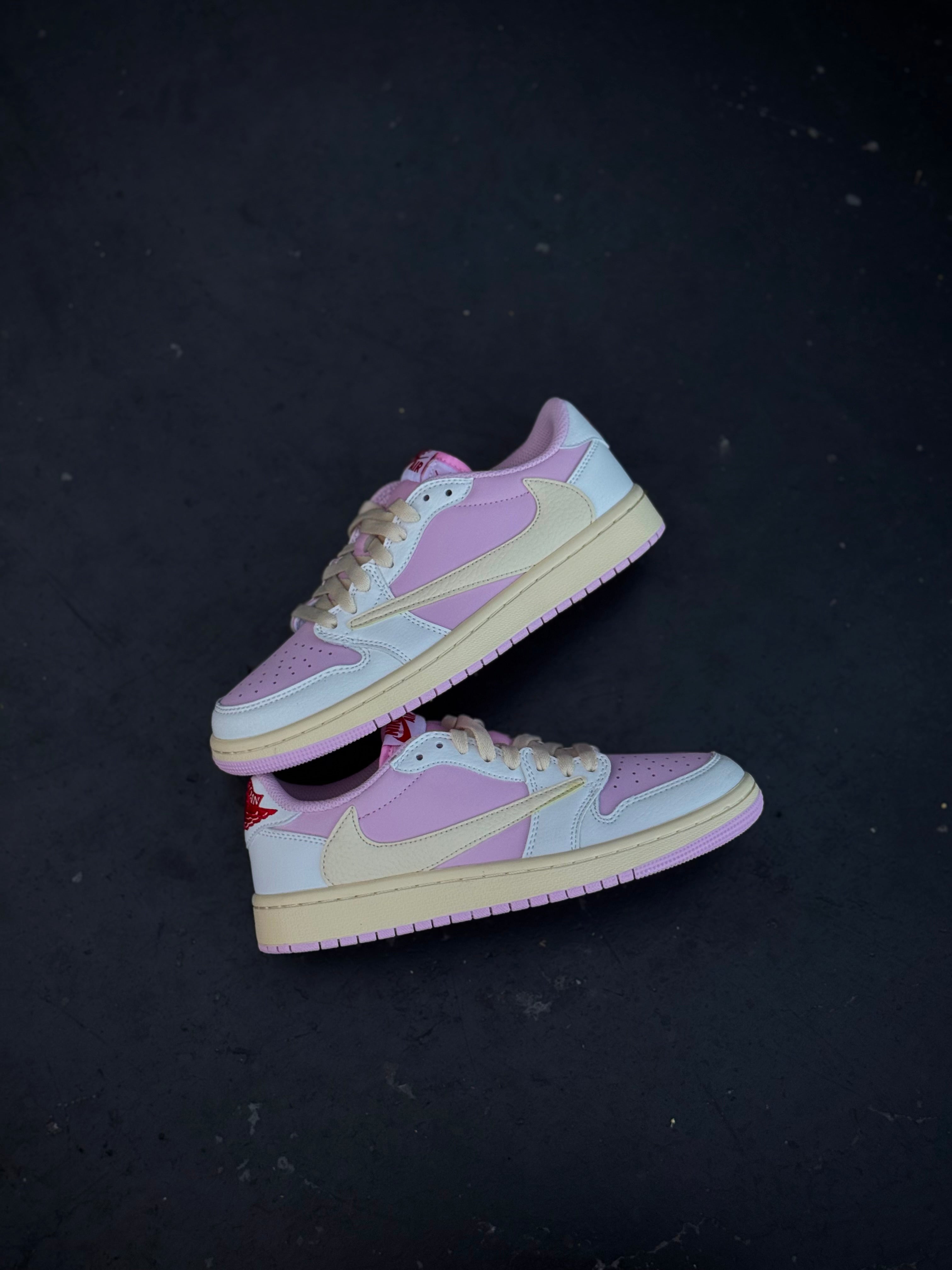 Jordan 1 Travis Scott Shy Pink