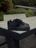 Nike Air Force 1 Triple Black