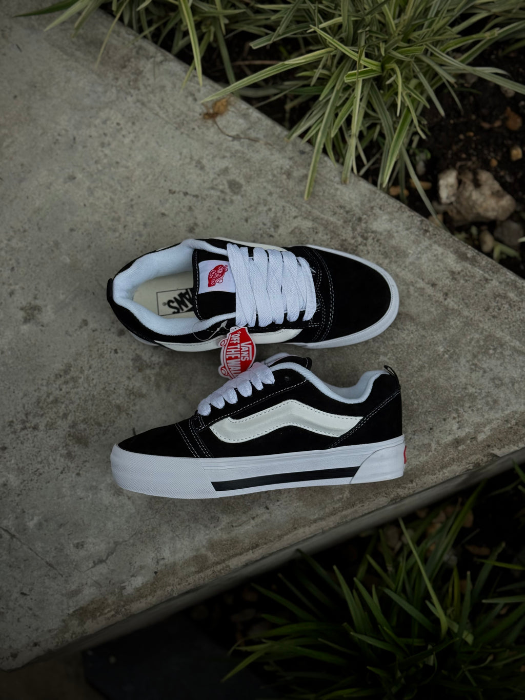 Vans Knu Stack Black White