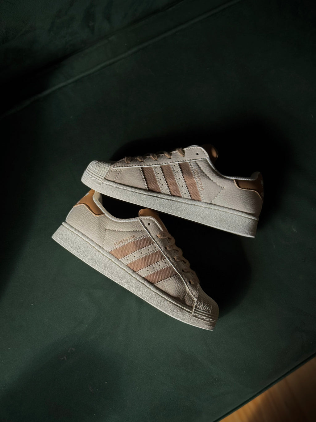 Adidas Superstar