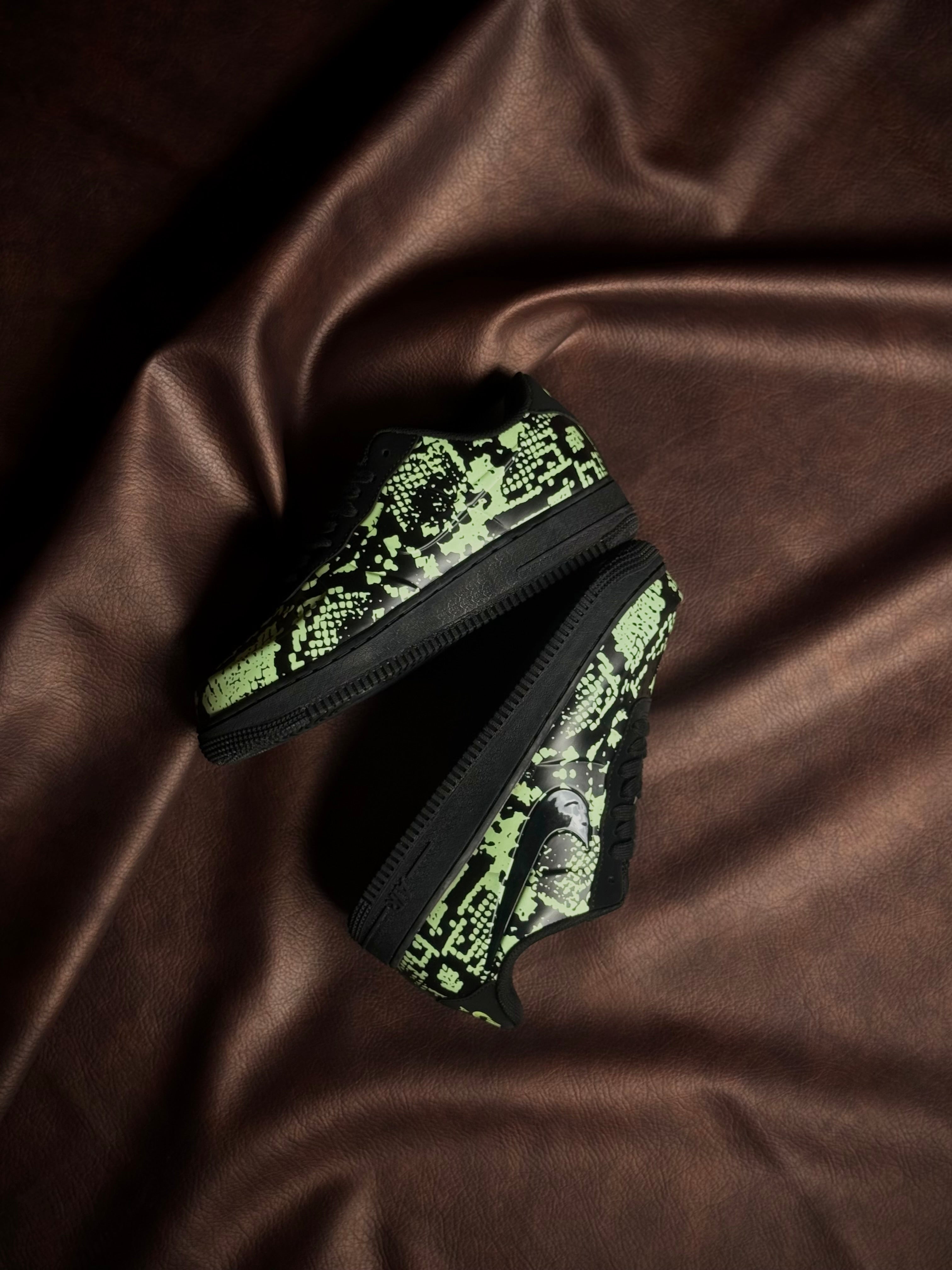 Nike Air Force 1 Foamposite Pro Cup Snake